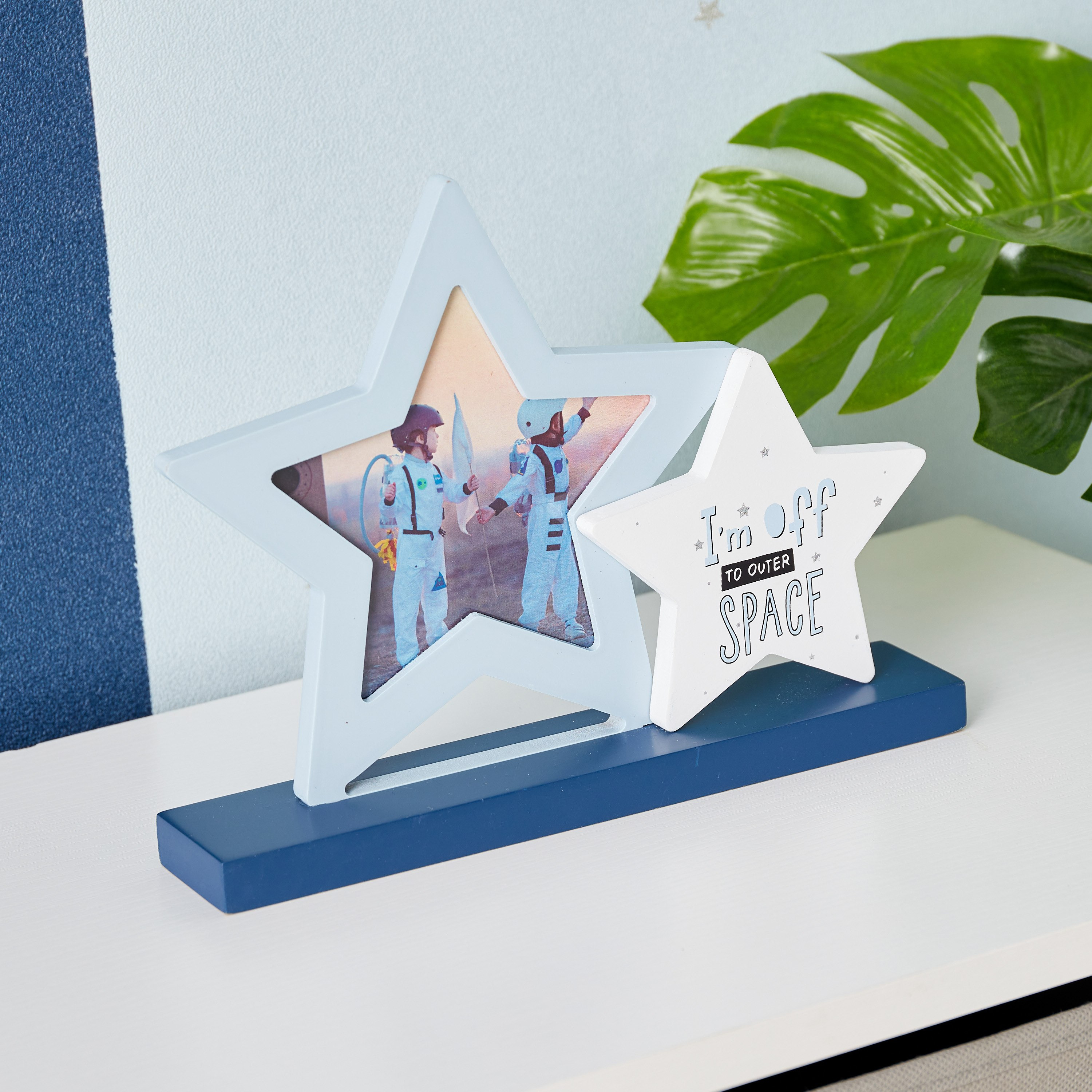 Bonjour Cosmic Starry Photo Frame - 23x4.5x18 cm-hbxbedroom-decorandaccessories-photoframes-image-2