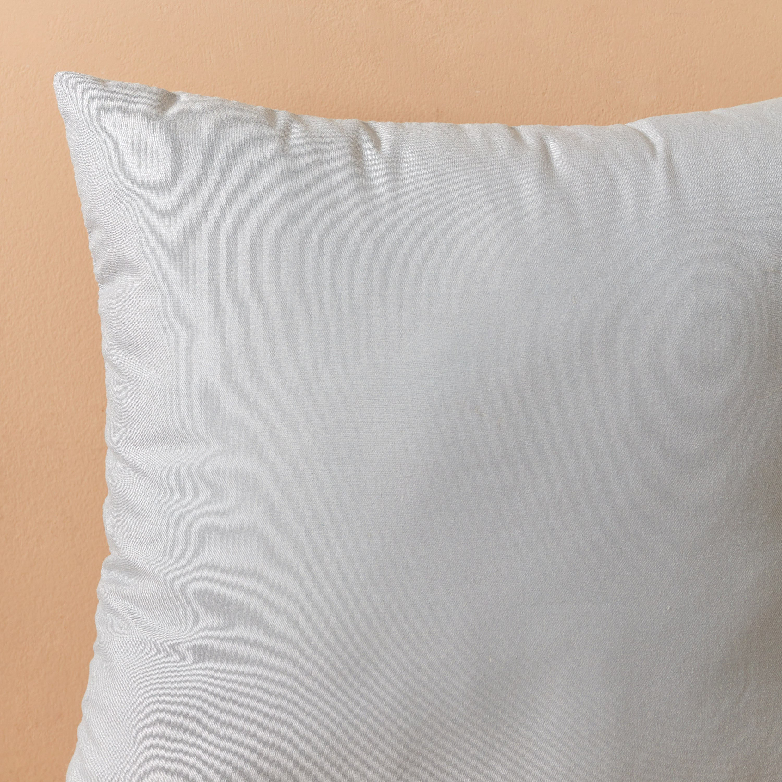 وسادة محشوة بألياف دقيقة من أكسيس - 40x40 سم-hbxlivingroom-furnishings-cushionsandcovers-filledcushions-image-2