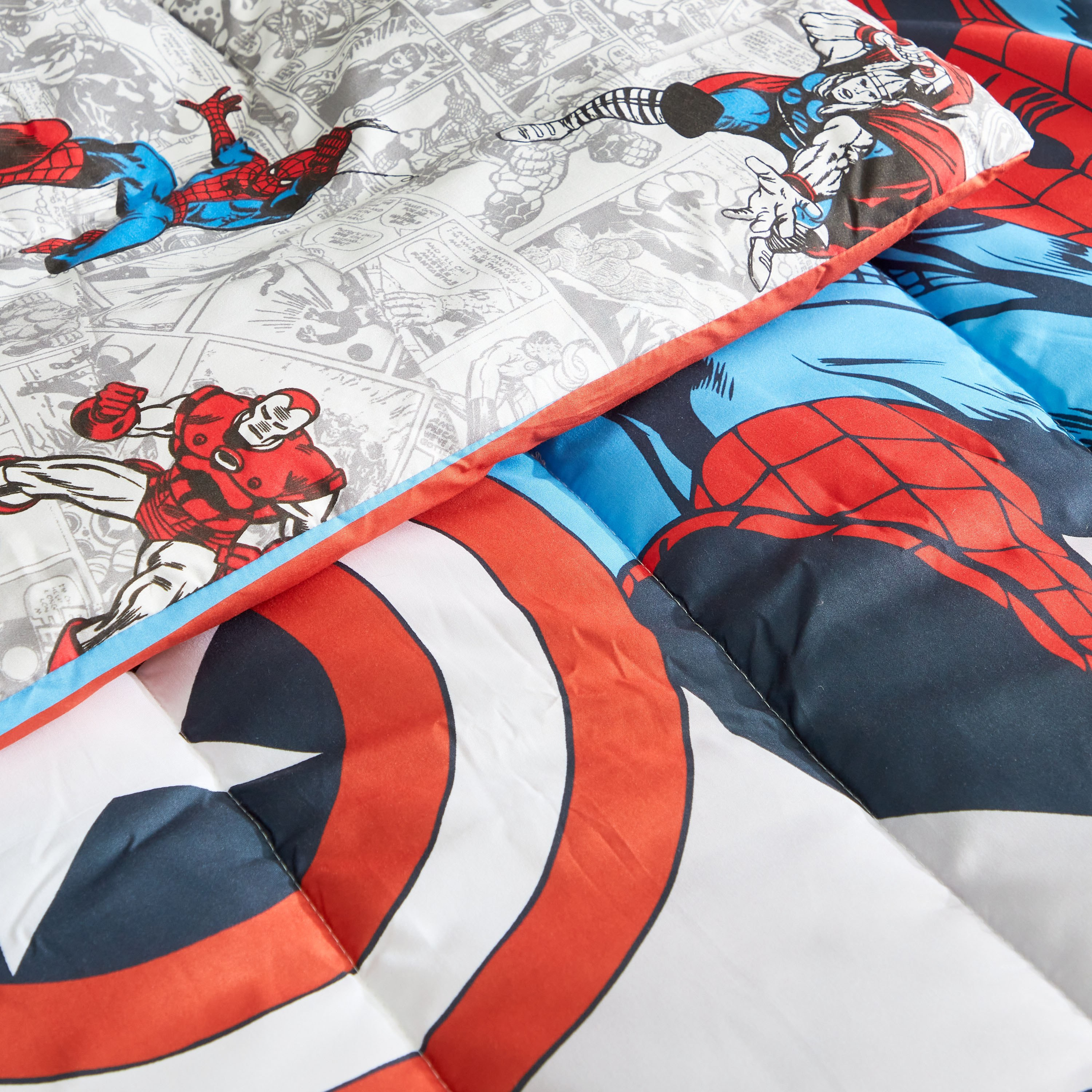 طقم لحاف فردي قطعتين من أفينجرز - 220x135 سم-hbxhomeware-hbxkidsandyouth-image-2