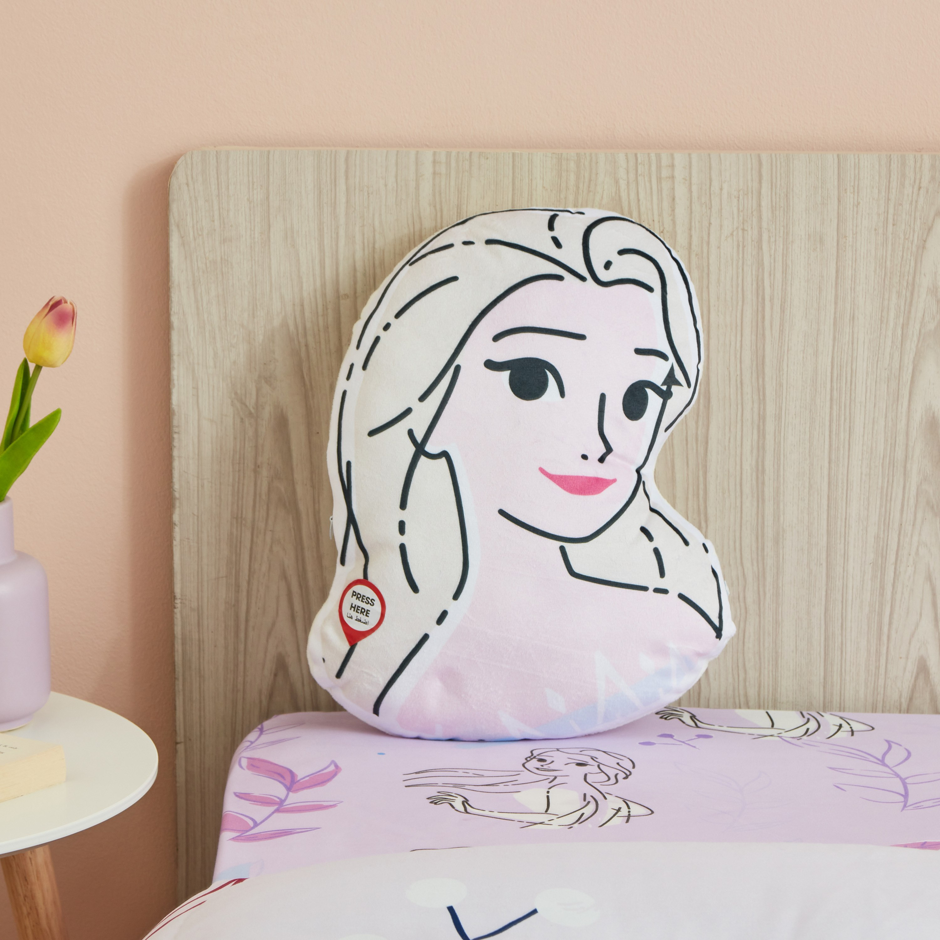 وسادة شكل فروزن مع أضواء إل إي دي - 35x31 سم-hbxhomeware-hbxkidsandyouth-image-1