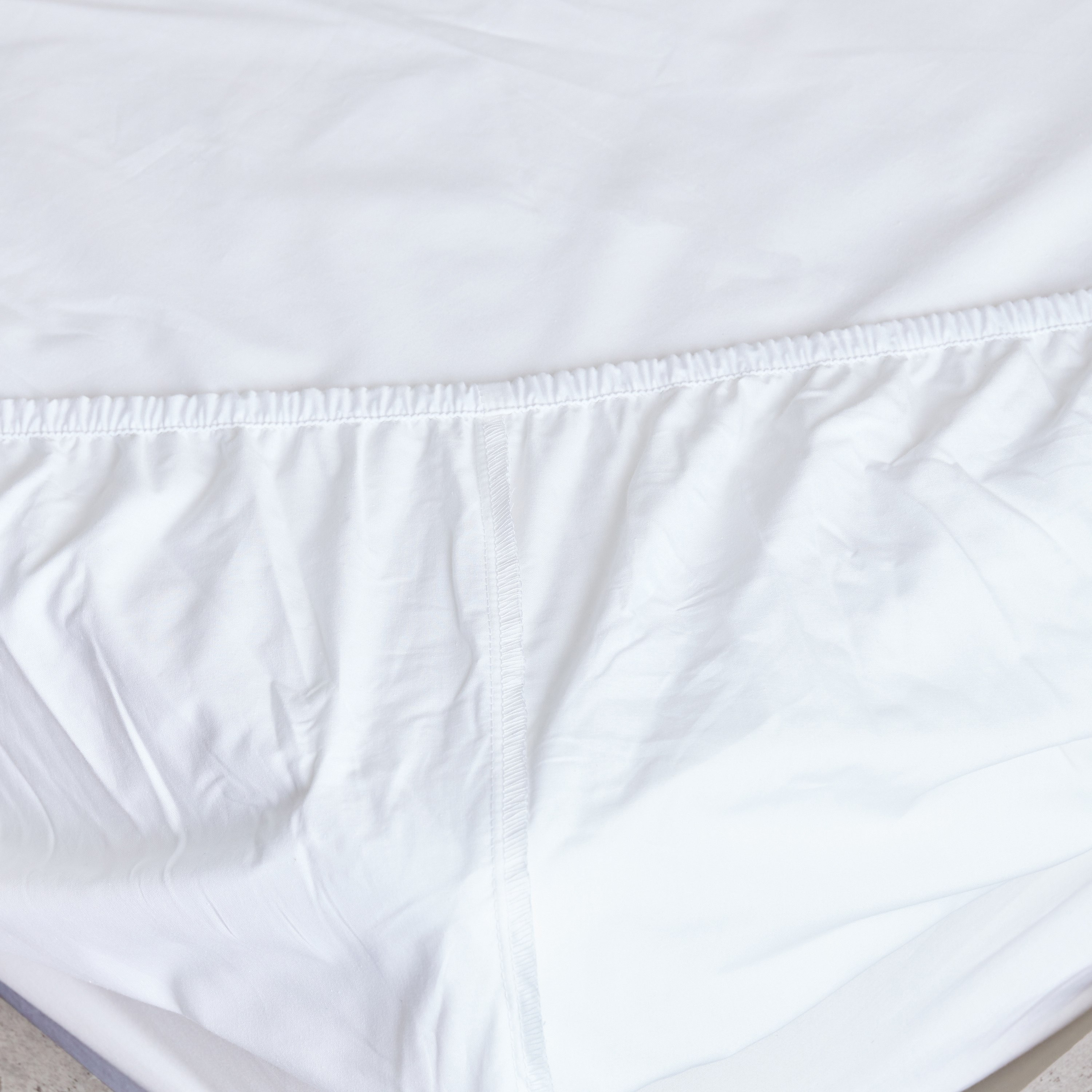شرشف مسطح مزدوج مضاد للميكروبات من هوتل كولكشن - 180x270 سم-hbxhomeware-hbxbedroom-image-7