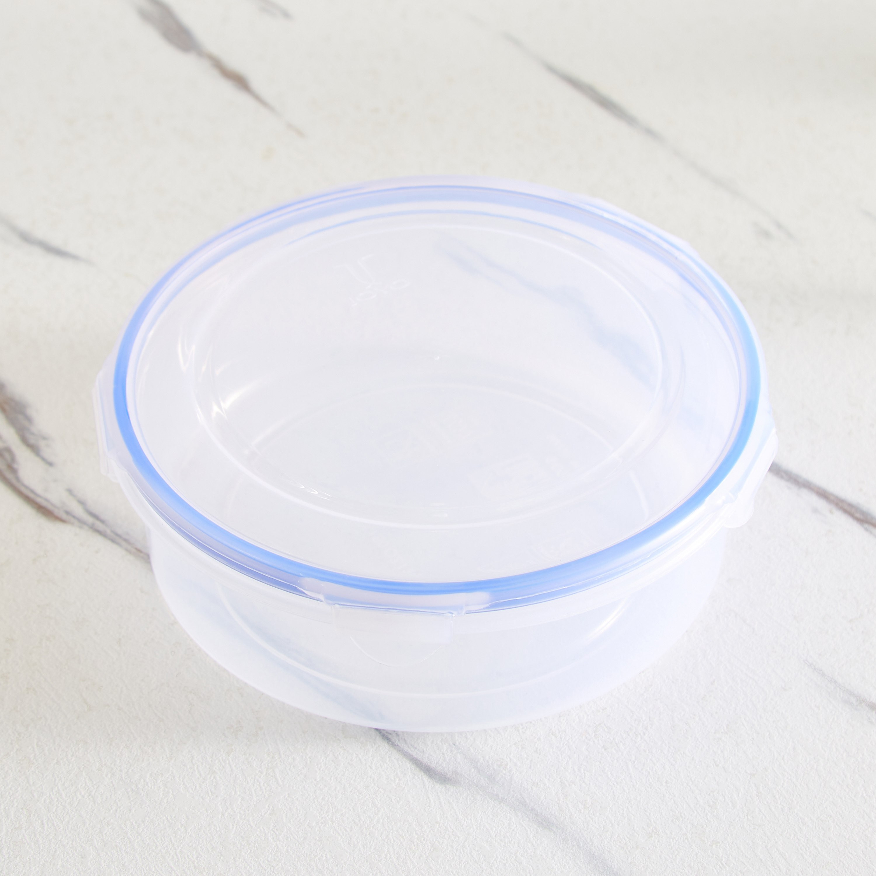 Lock and Store Round Flat Container - 1.8 L-hbxhomeware-hbxkitchen-image-2