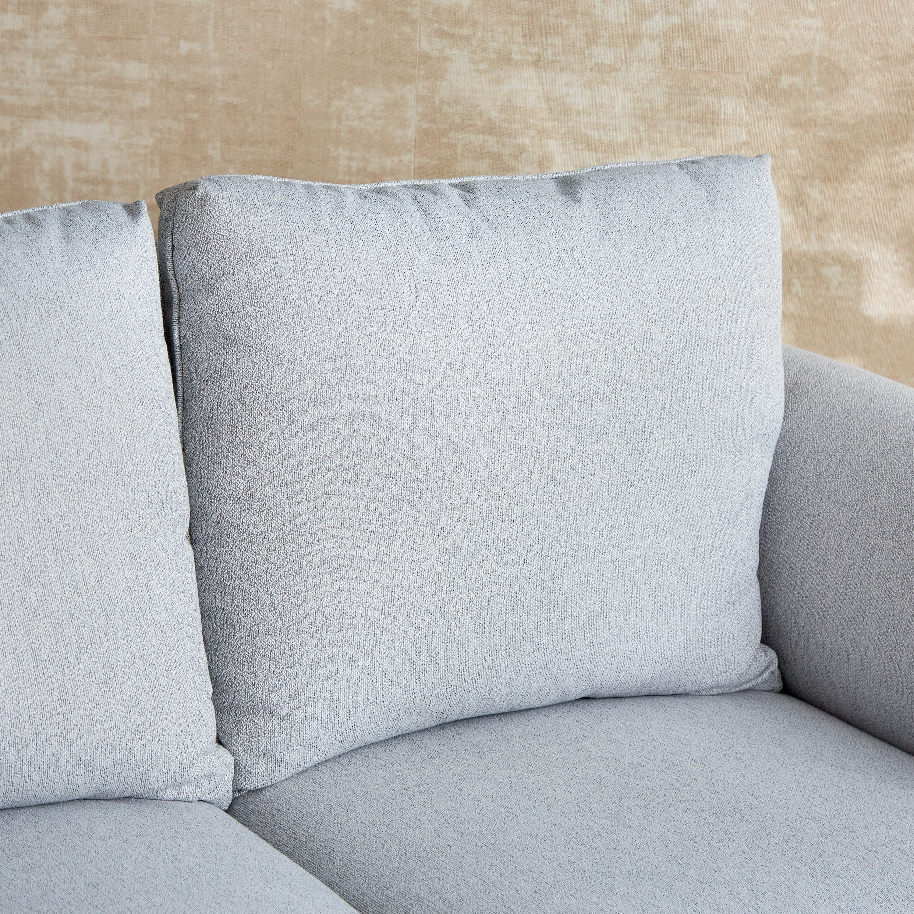 كنبة قماش مقعدين من ماديسون-hbxlivingroom-sofasandarmchairs-sofas-image-4