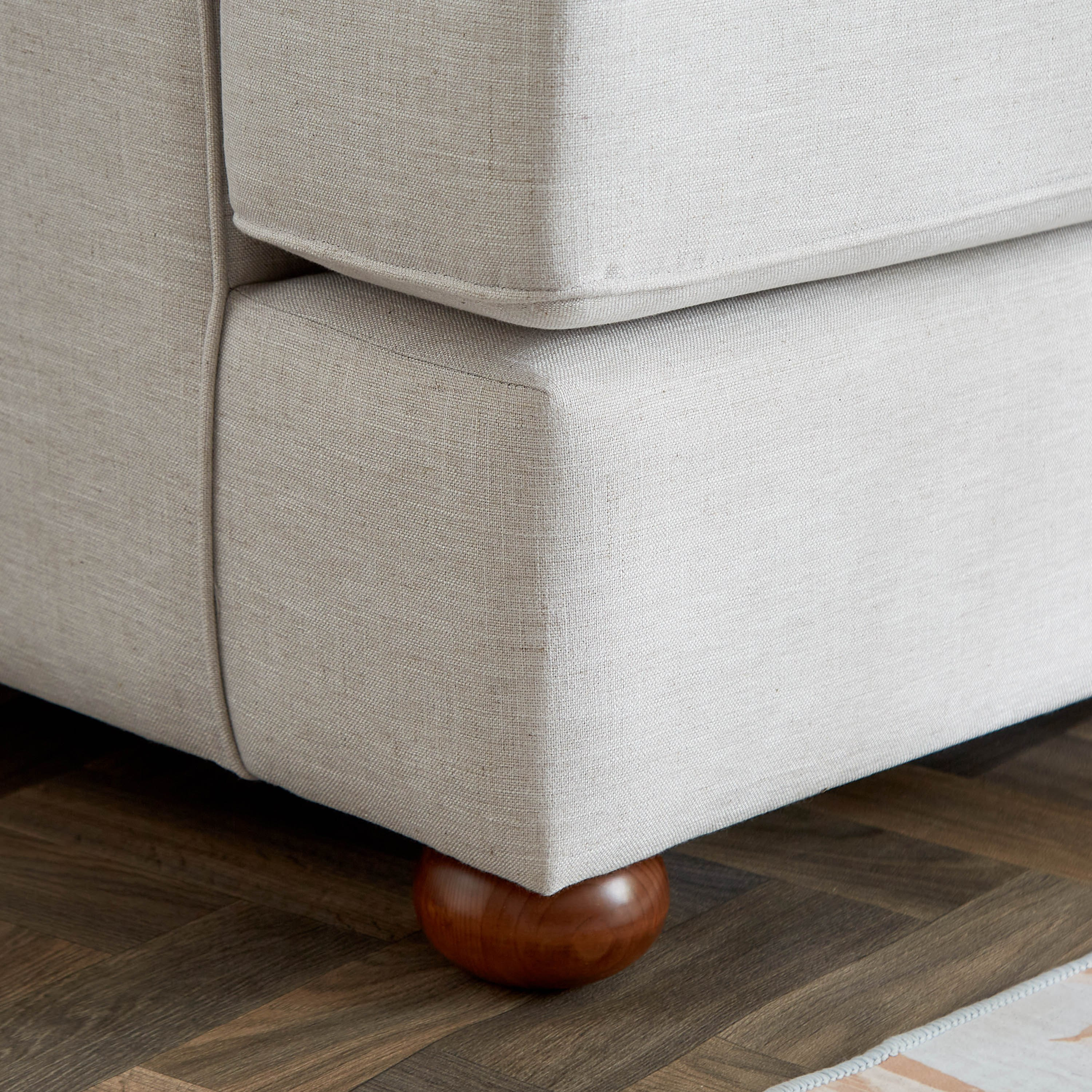 كنبة مقعدين من دوناتيلا-hbxlivingroom-sofasandarmchairs-sofas-image-7