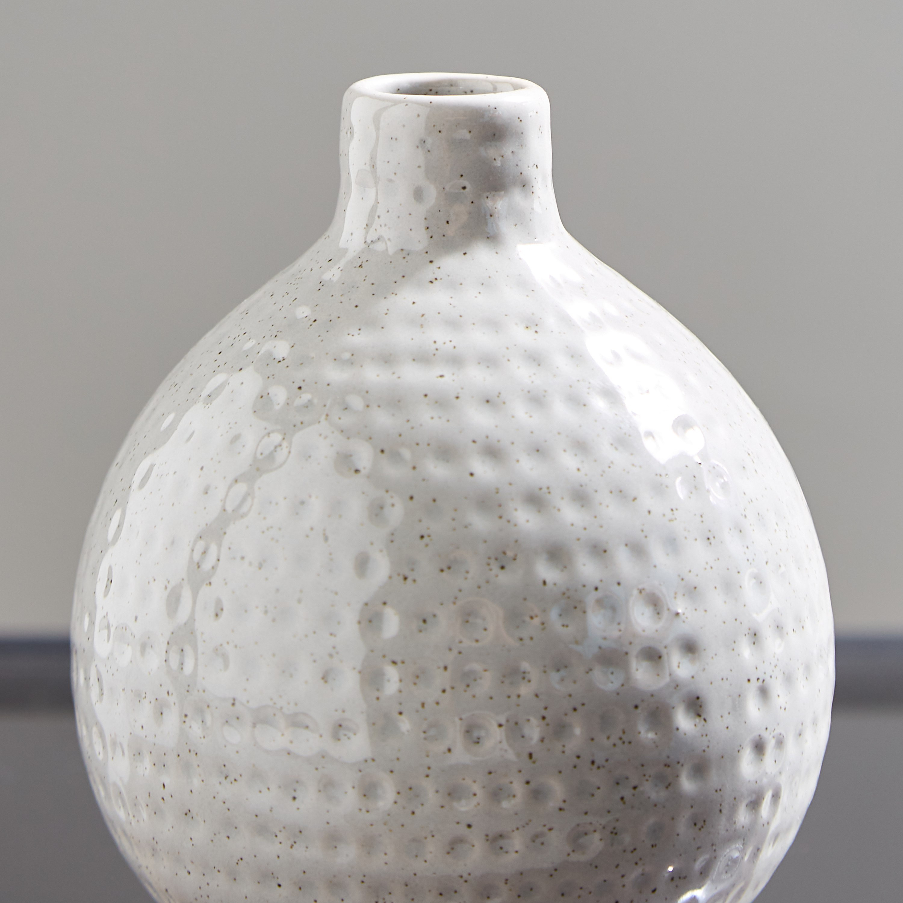 مزهرية نولا خزف مستديرة من سانسا - 13×11×13 سم-hbxbedroom-decorandaccessories-vases-image-3