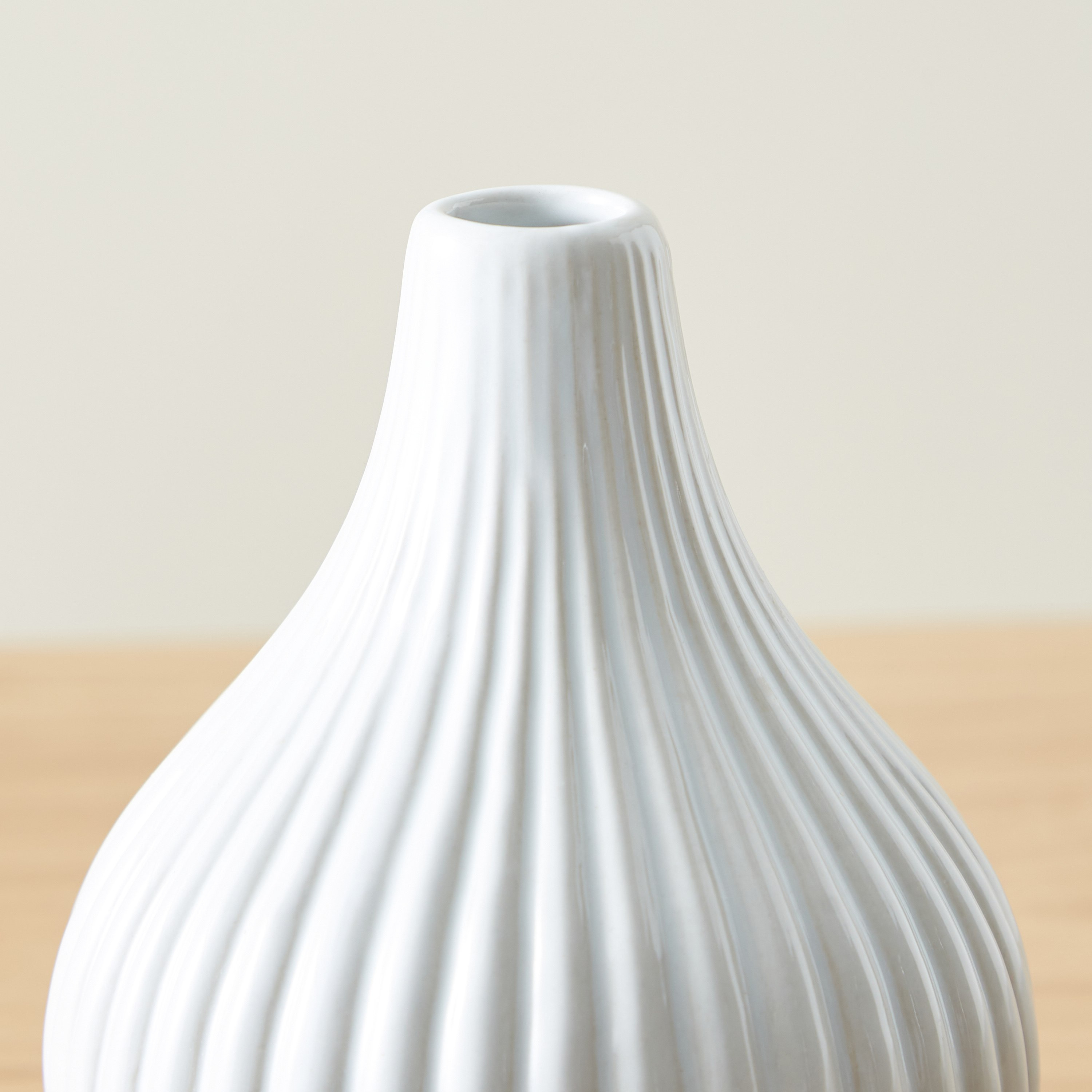 Sansa Stoneware Circular Nola Vase - 13 cm-PROMO_HB_AE_B2G2_011025-image-3