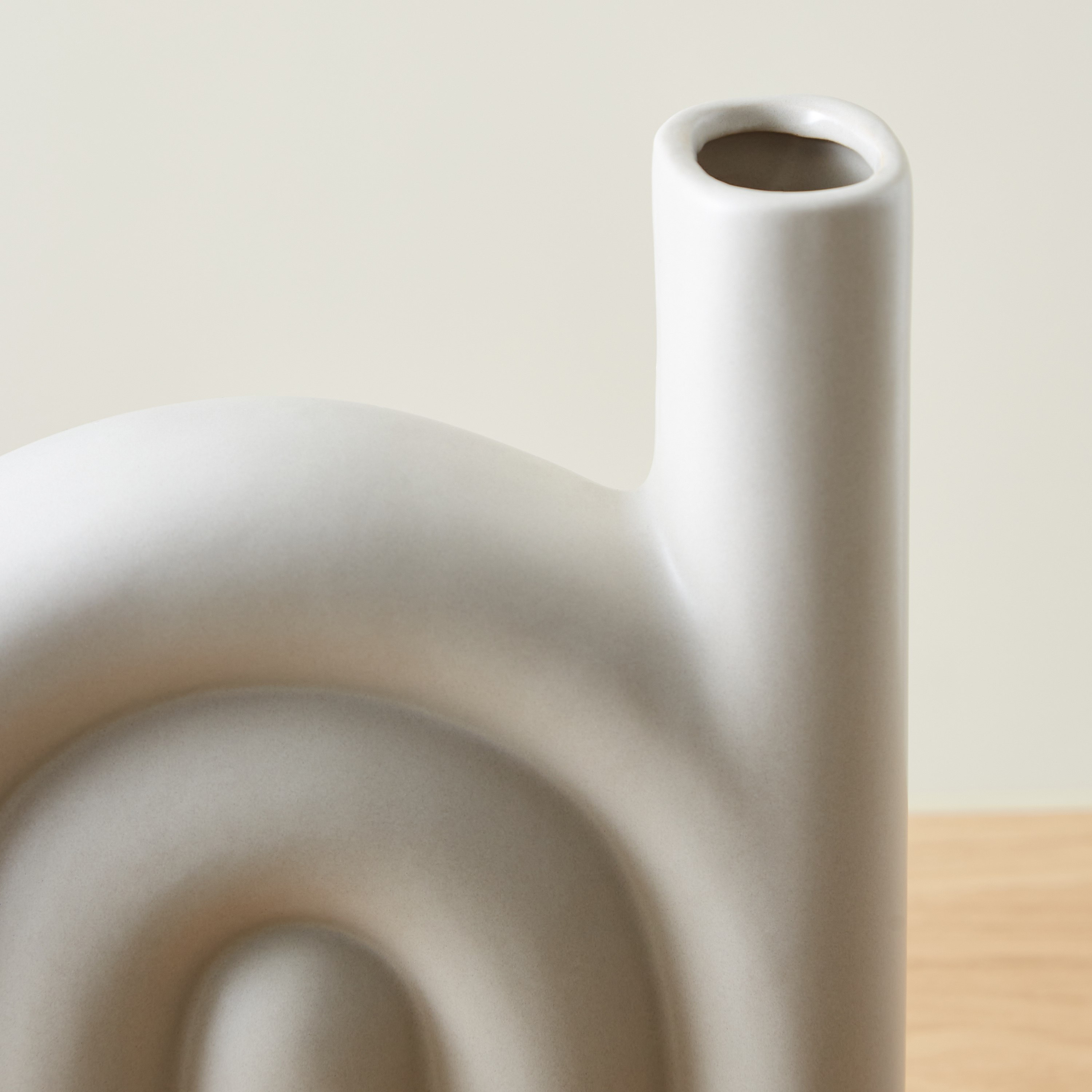 Sansa Vase - 25 cm-hbxbedroom-decorandaccessories-vases-image-3