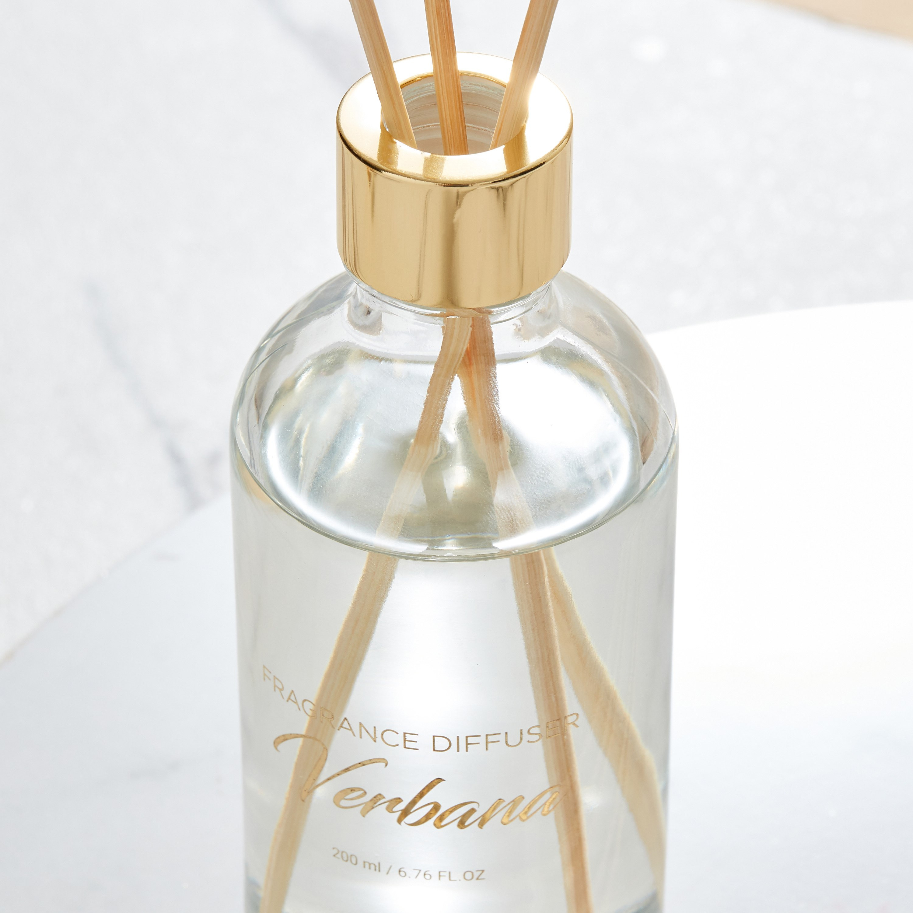 موزع عطور برائحة الخوخ الأبيض مع أعواد فايبر فيربانا من ألبس - 200 مل-hbxbedroom-homefragrance-diffusers-image-3