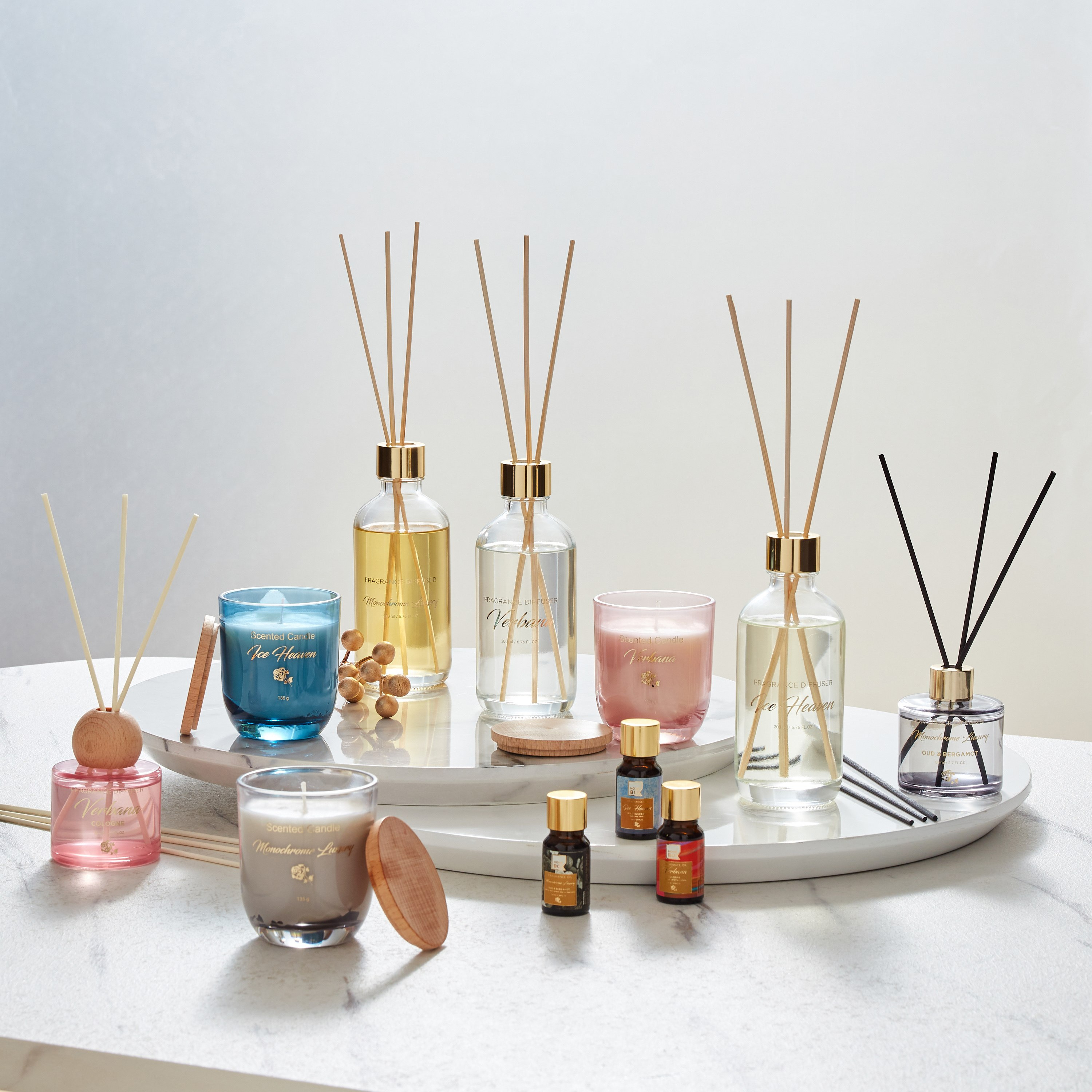 موزع عطور برائحة الخوخ الأبيض مع أعواد فايبر فيربانا من ألبس - 200 مل-hbxbedroom-homefragrance-diffusers-image-4