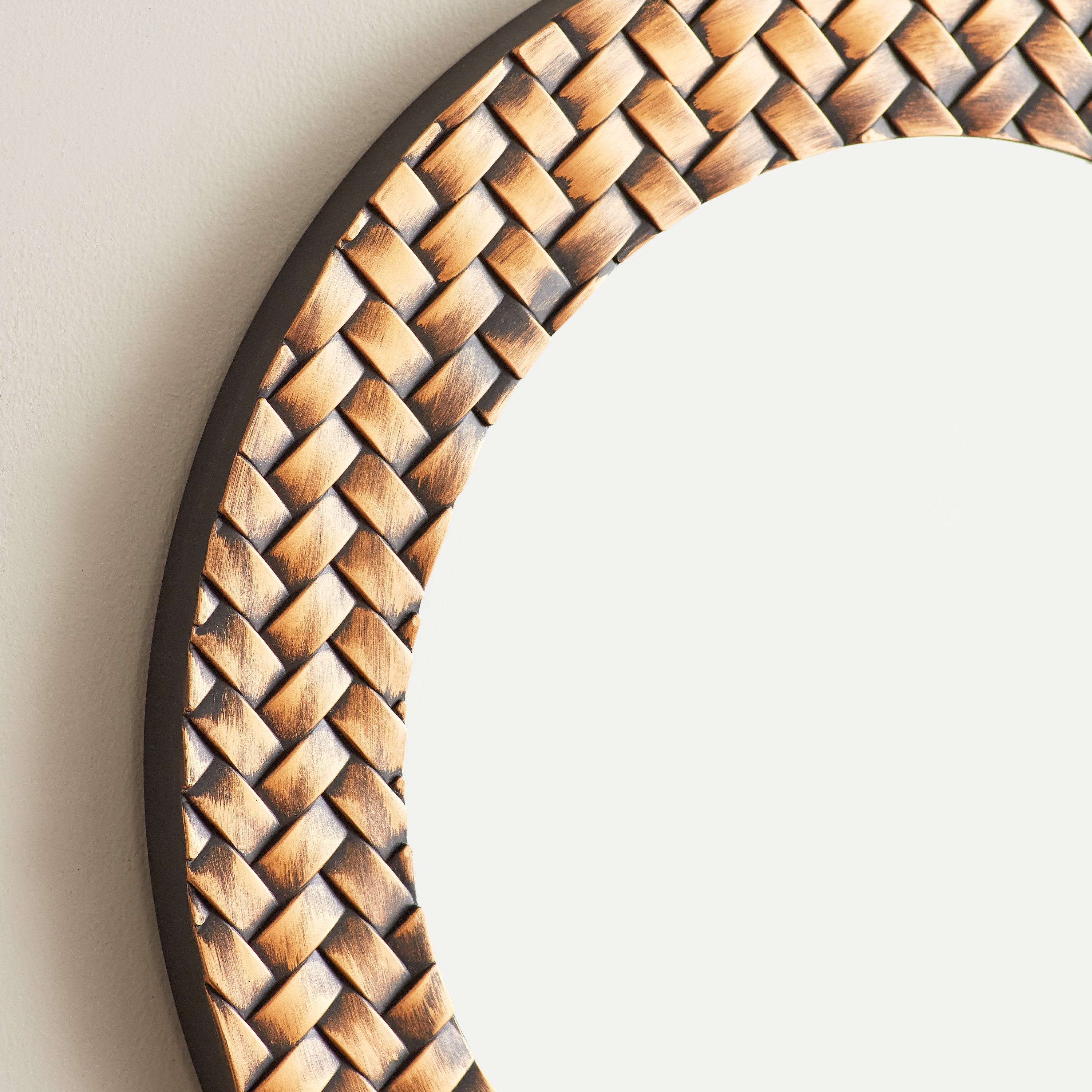 Zedd Pattern Border Wall Mirror - 50 cm-hbxhomeware-hbxdecorandfurnishings-image-3