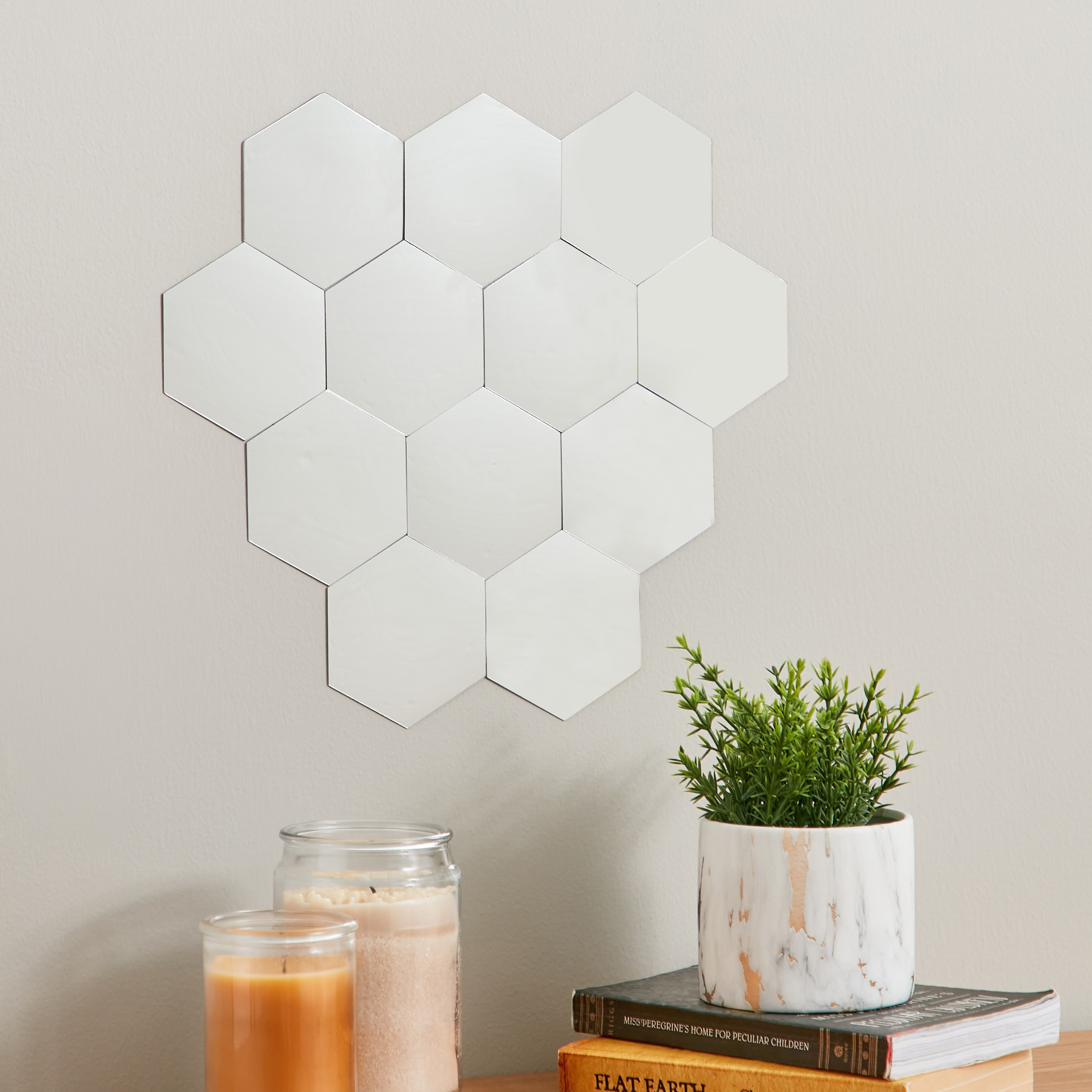 طقم ملصقات حائط بمرآة 12 قطعة من راريتي - 10x10 سم-hbxkidsandyouth-walldecor-mirrors-image-2