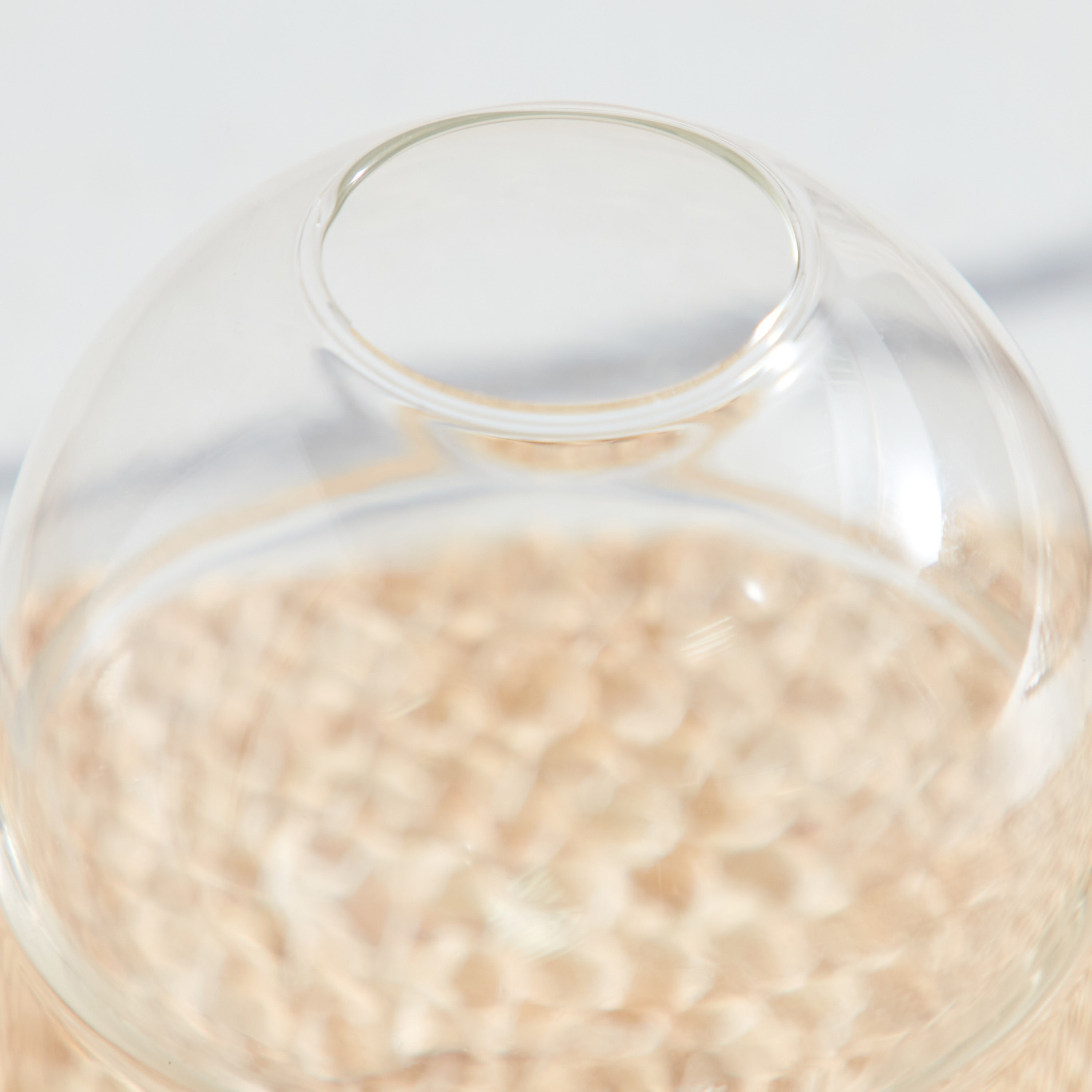 مزهرية زجاج من لوسي - 8x8x12 سم-hbxhomeware-hbxdecorandfurnishings-image-2