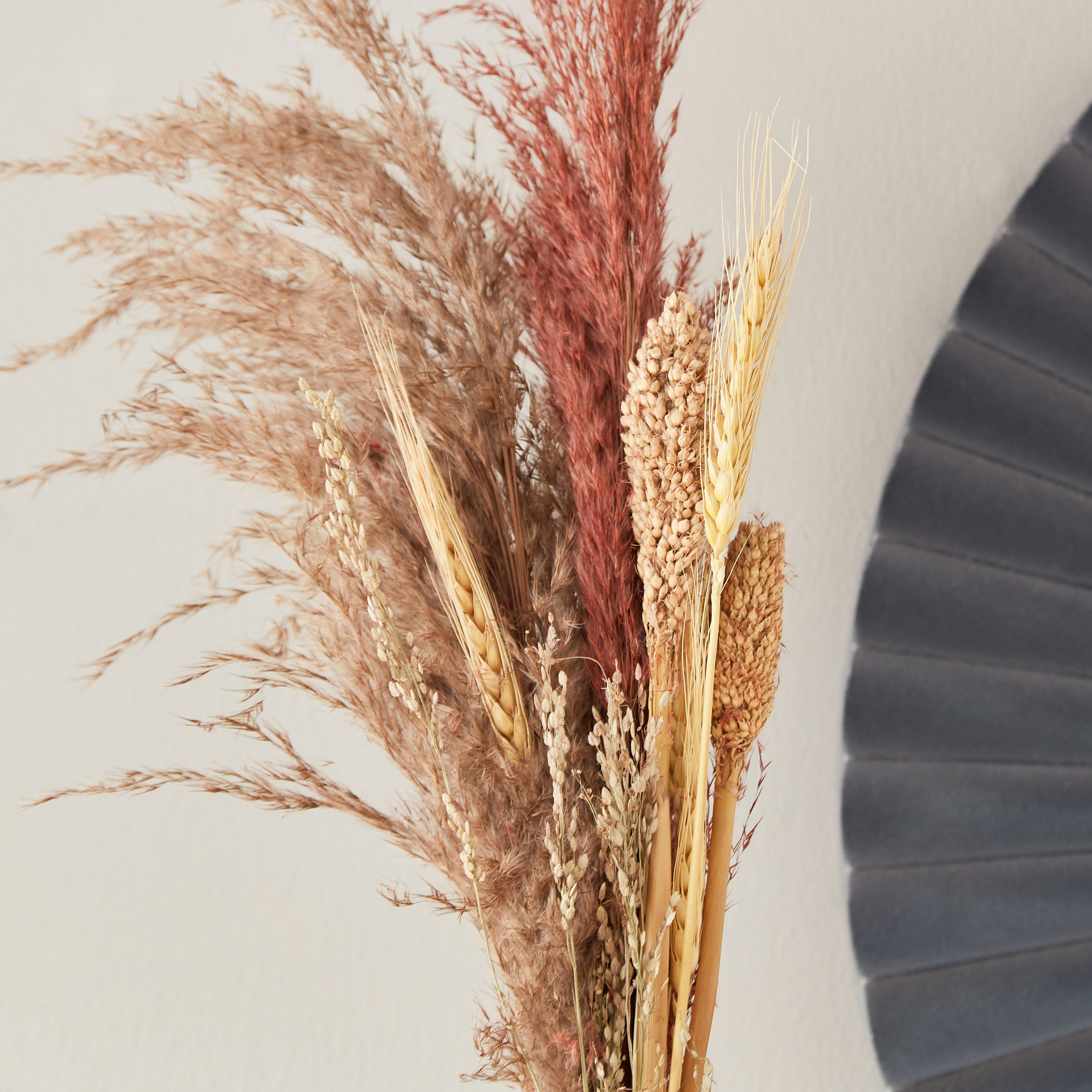 Arwen Mini Rustic Bouquet - 55 cm-hbxdecorandfurnishings-homeaccessories-artificialflowersandplants-image-2