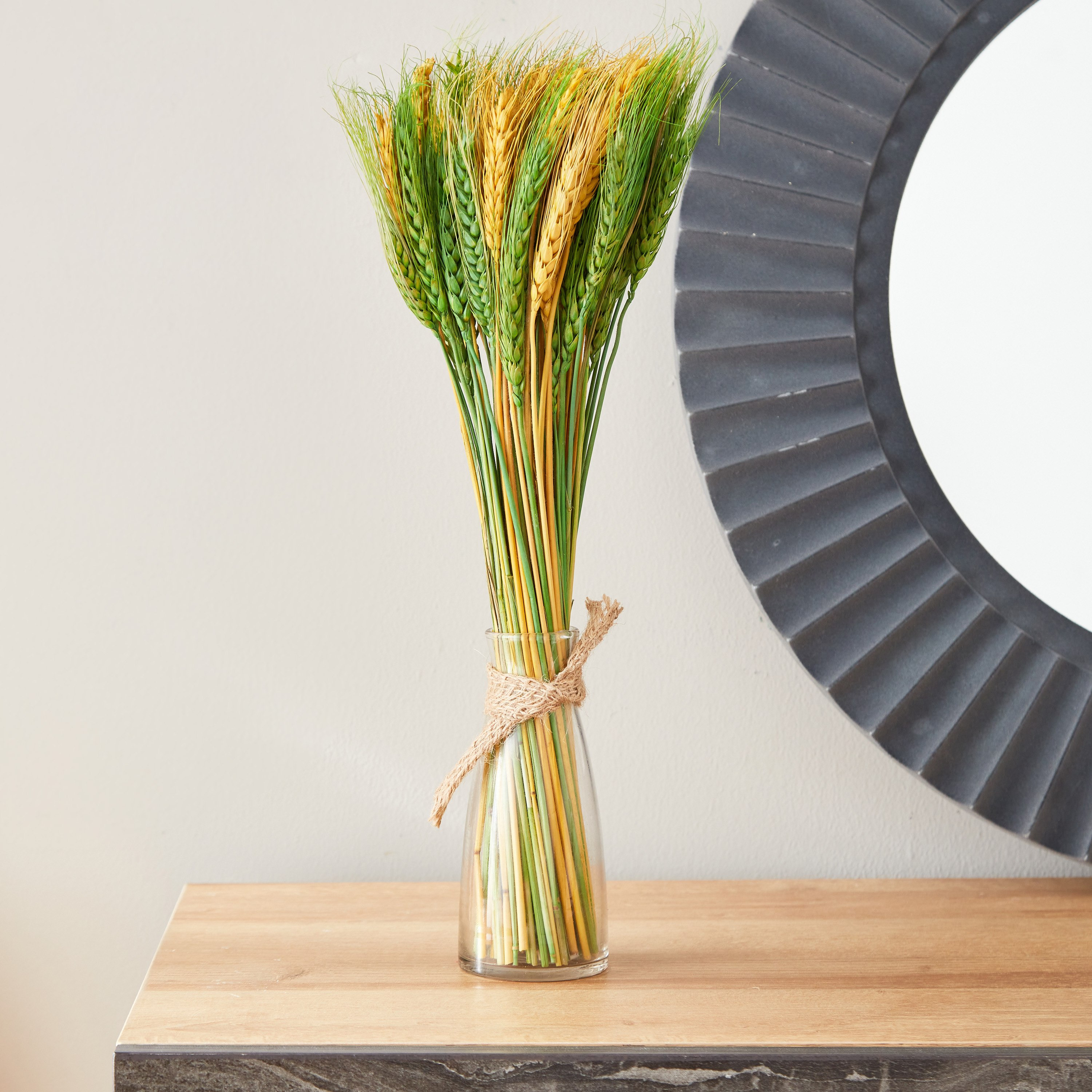 عشب القمح داخل مزهرية زجاج من أروين - 40 سم-hbxdecorandfurnishings-homeaccessories-artificialflowersandplants-image-1