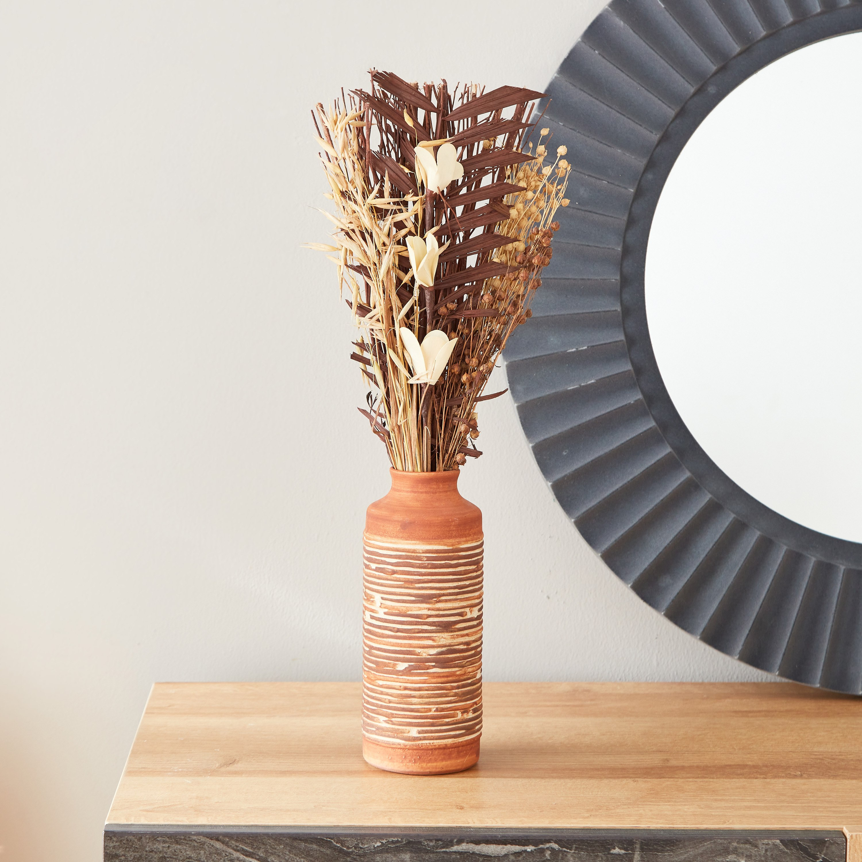 نبات ديكور صناعي مجفف داخل مزهرية سيراميك من أروين - 45 سم-hbxdecorandfurnishings-homeaccessories-artificialflowersandplants-image-1
