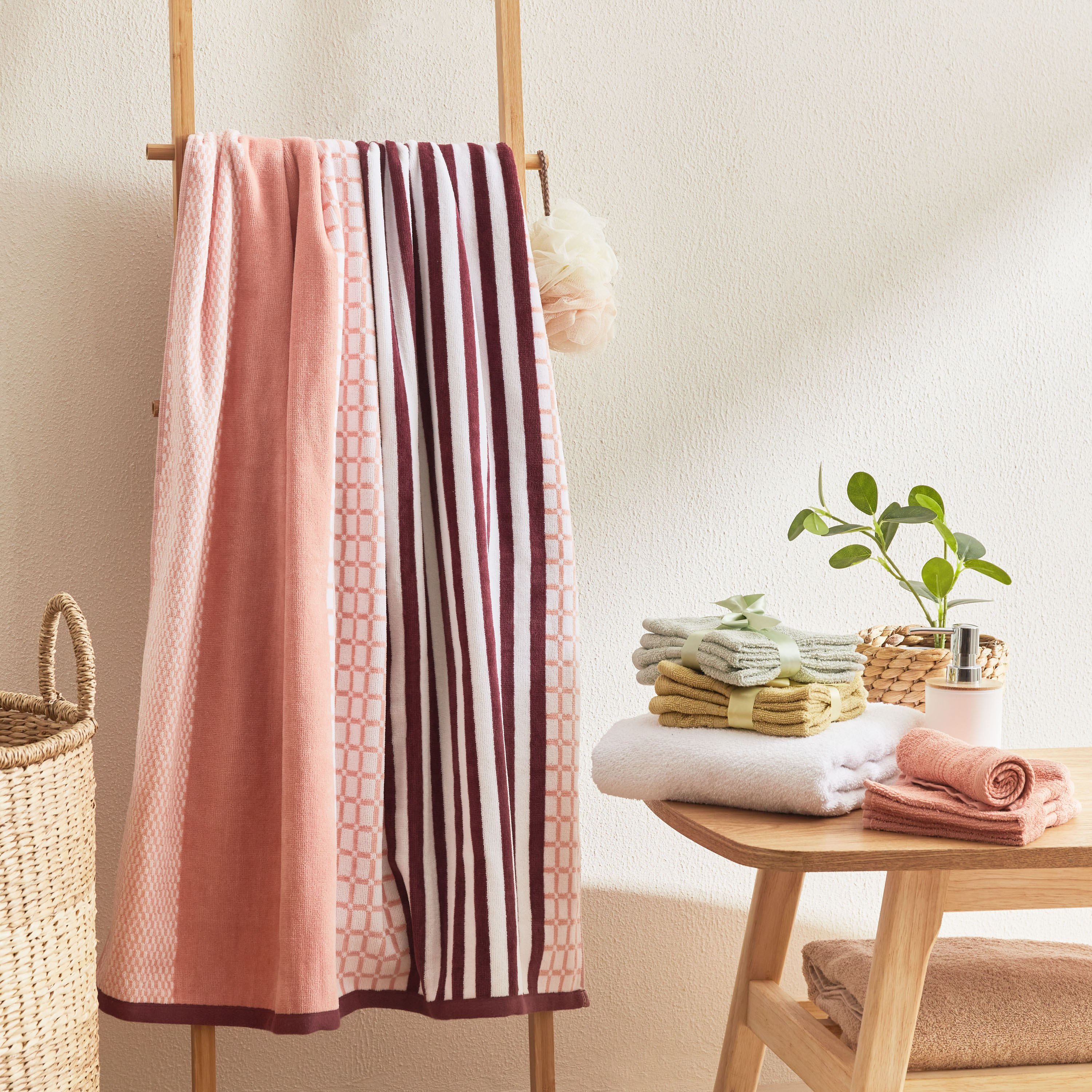 طقم مناشف وجه 4 قطع من إسنشيال - 30x30 سم-hbxbathroom-bathroomtextiles-image-5