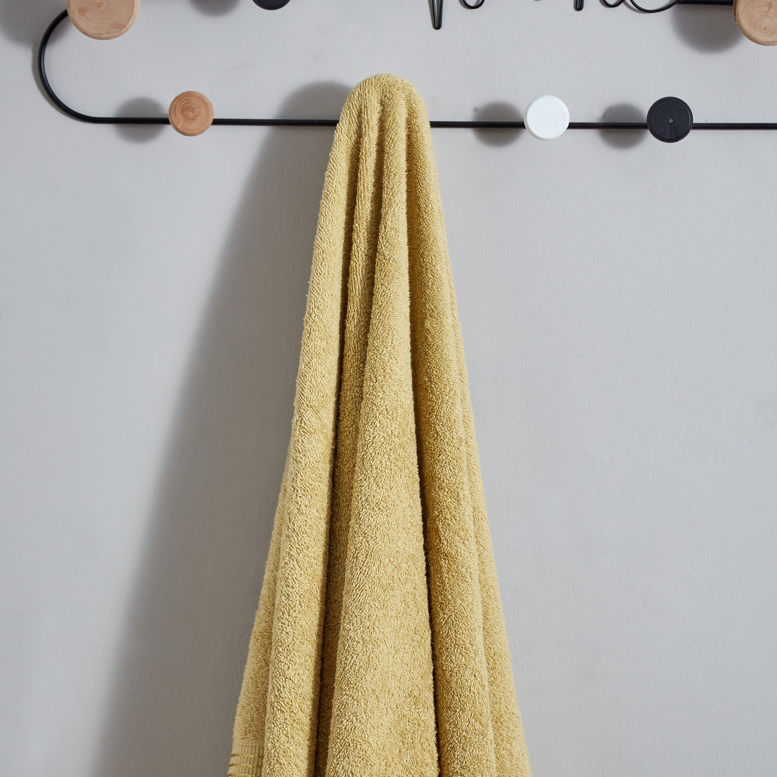 منشفة حمام ممشطة من إسنشيال - 70×140 سم-hbxbathroom-bathroomtextiles-image-2
