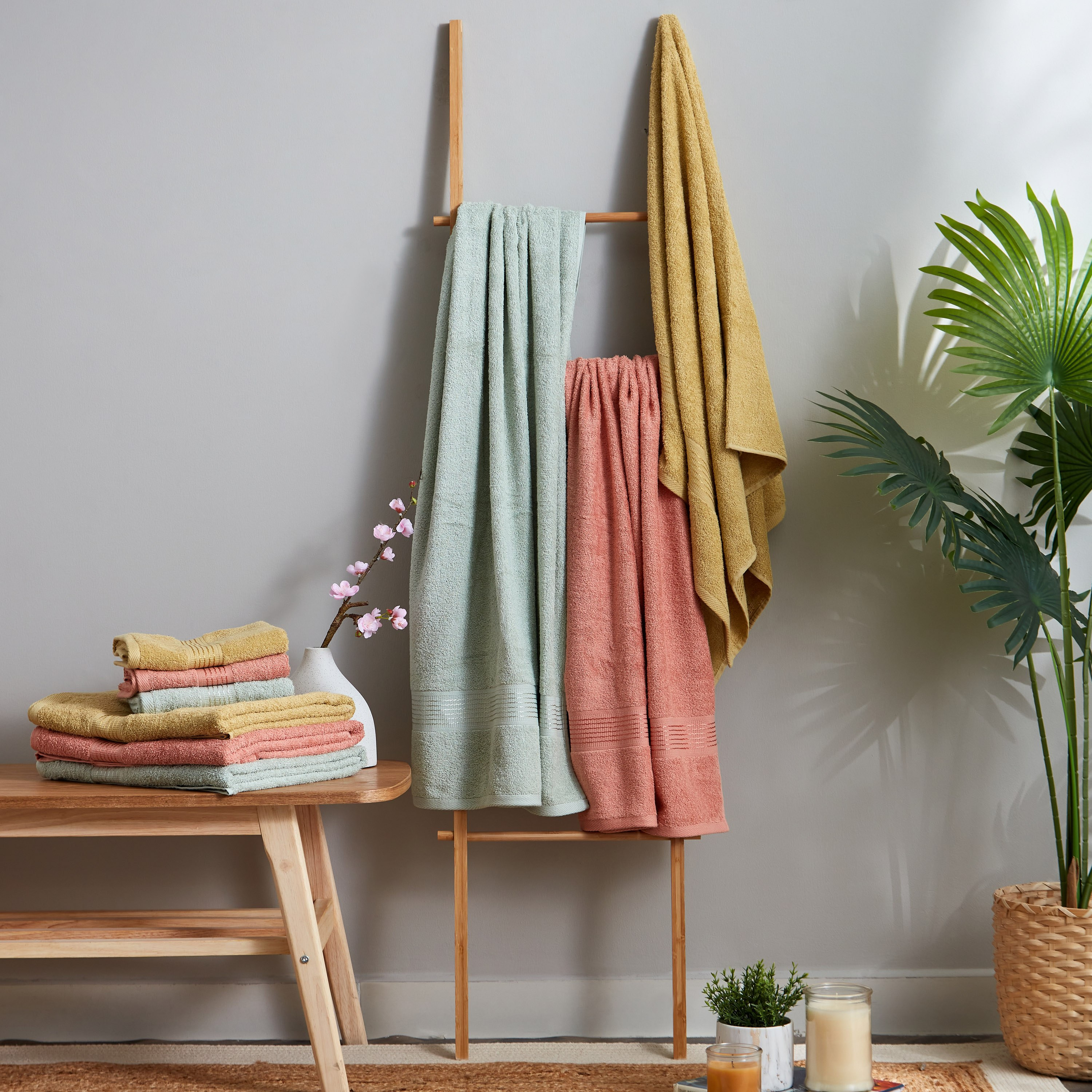 منشفة حمّام ممشطة من إسنشيال - 90x150 سم-hbxbathroom-bathroomtextiles-image-4