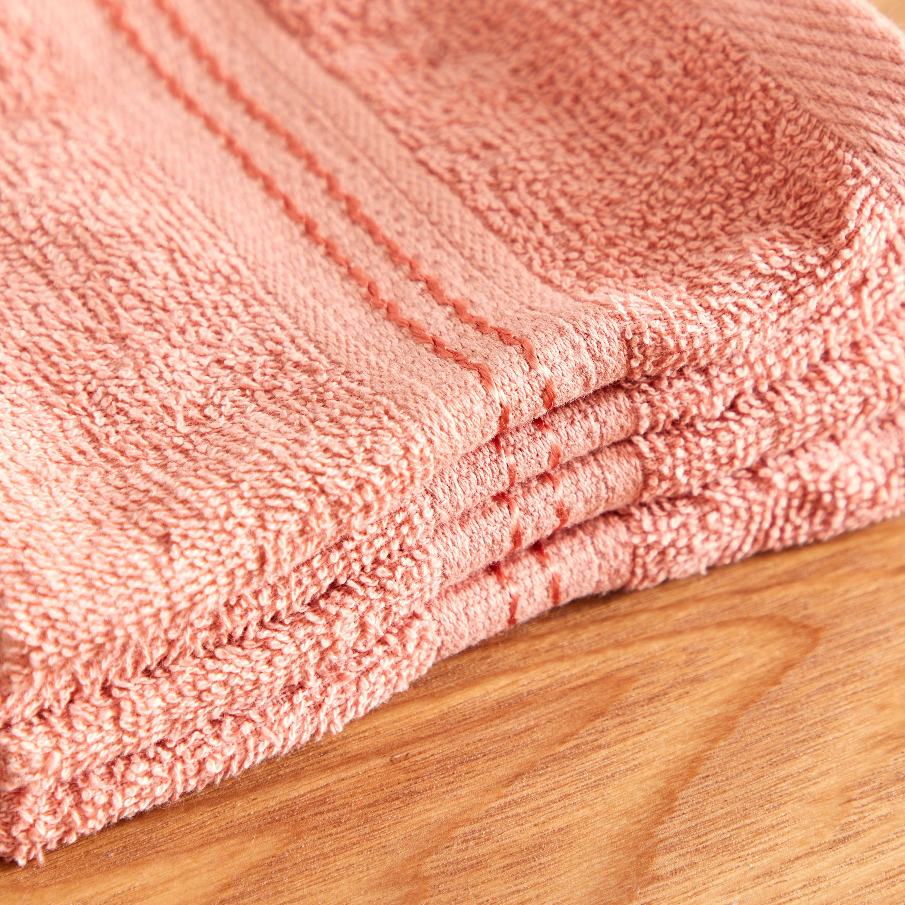طقم مناشف وجه ممشطة 4 قطع من إسنشيال - 30x30 سم-hbxbathroom-bathroomtextiles-image-3