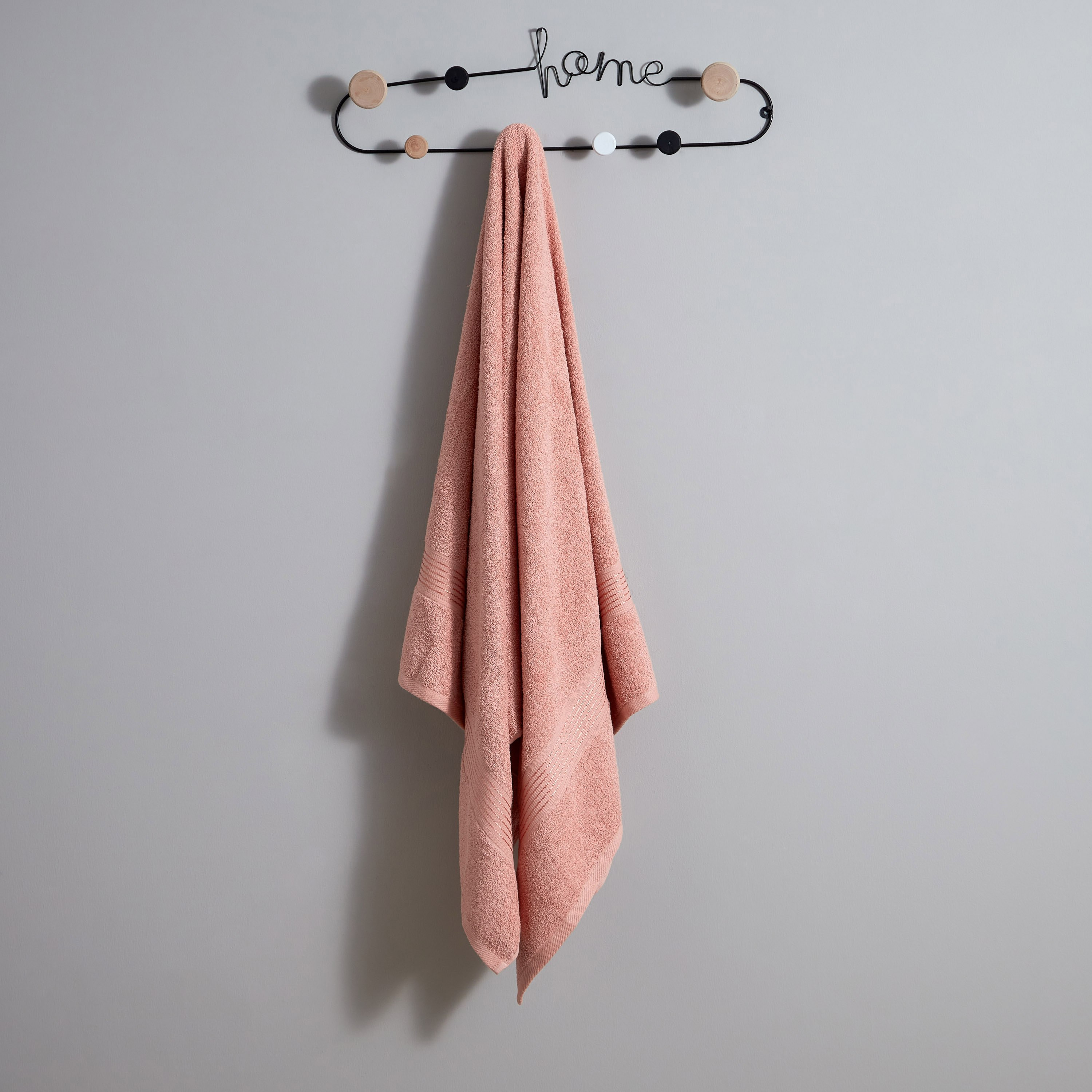 منشفة حمّام ممشطة من إسنشيال - 90x150 سم-hbxbathroom-bathroomtextiles-image-1