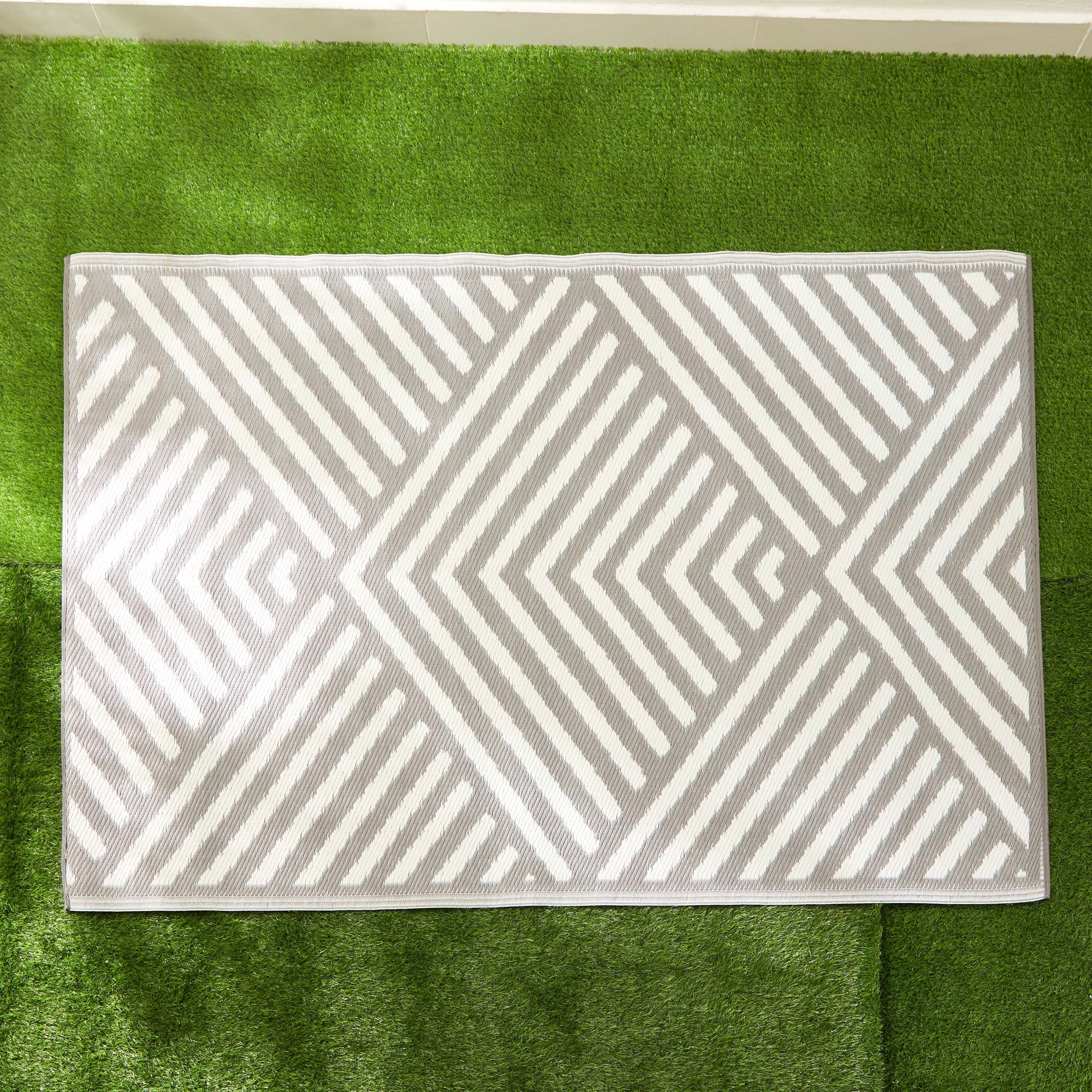 سجادة للمساحات الداخلية والخارجية من أرلو بيلا - 120x180 سم-hbxdecorandfurnishings-floorcoverings-rugs-image-1