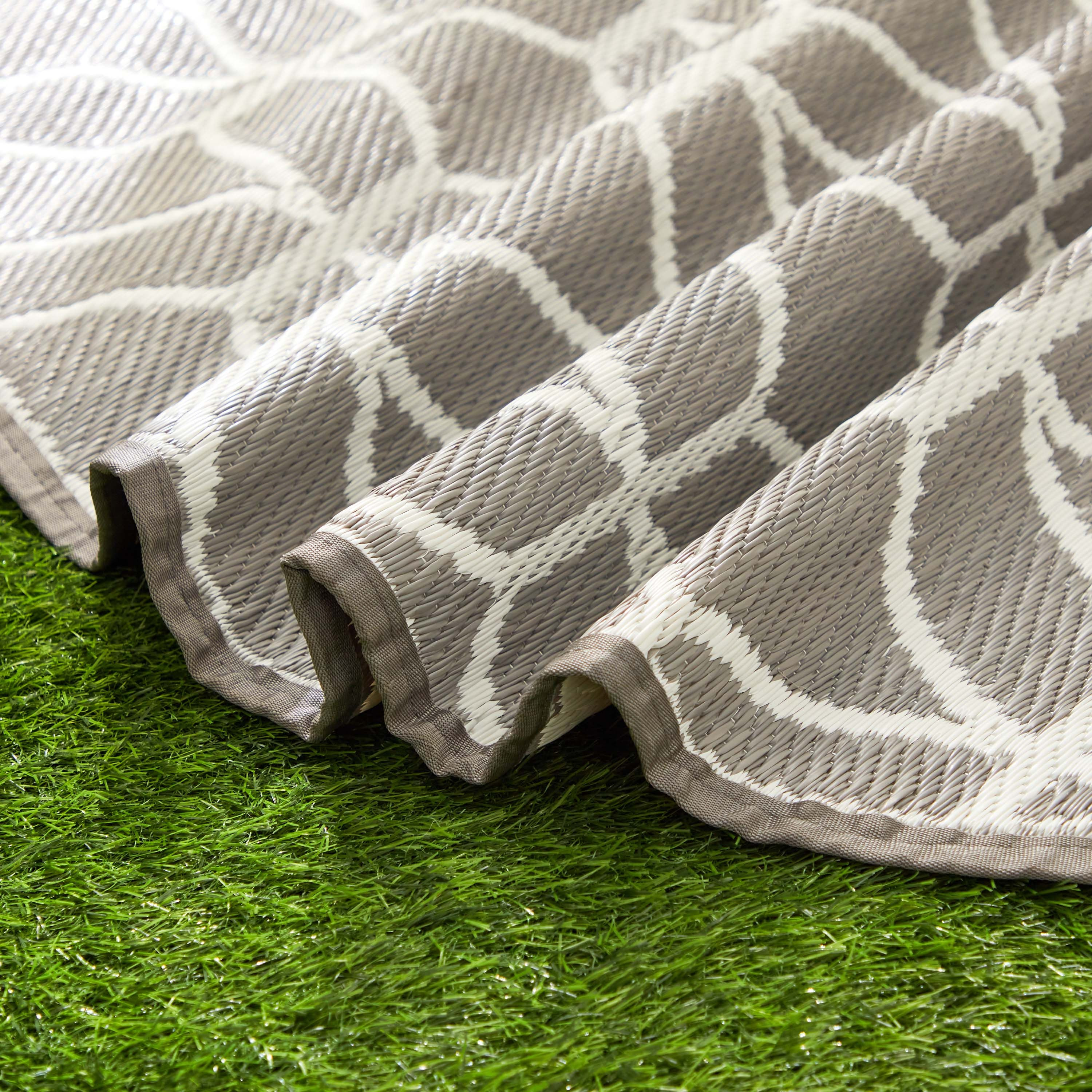 Arlo Geo Round Outdoor Indoor Mat - 180x180 cm-hbxdecorandfurnishings-floorcoverings-rugs-image-3