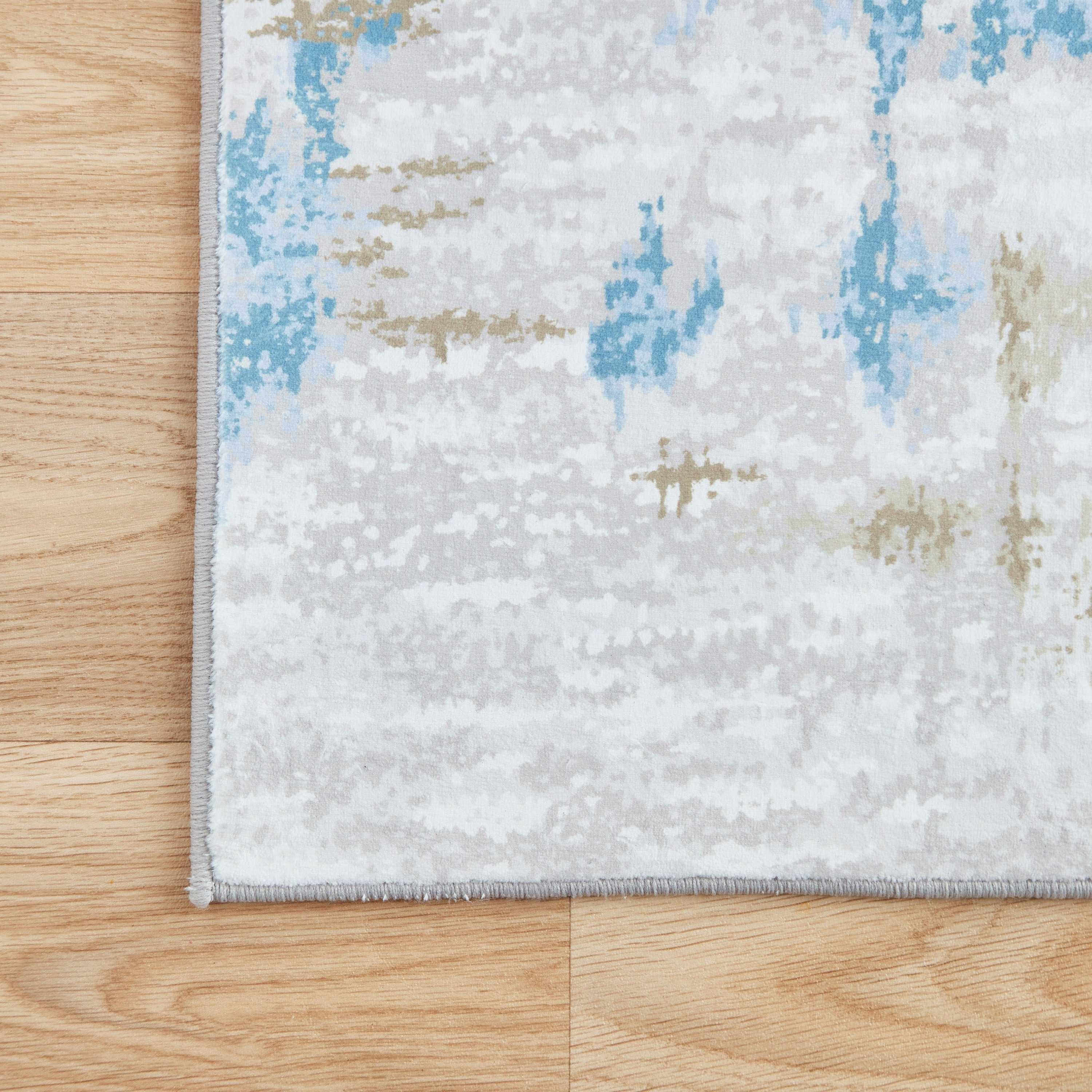 Miraj Alia Velvet Rug - 80x150 cm-hbxdecorandfurnishings-floorcoverings-rugs-image-2