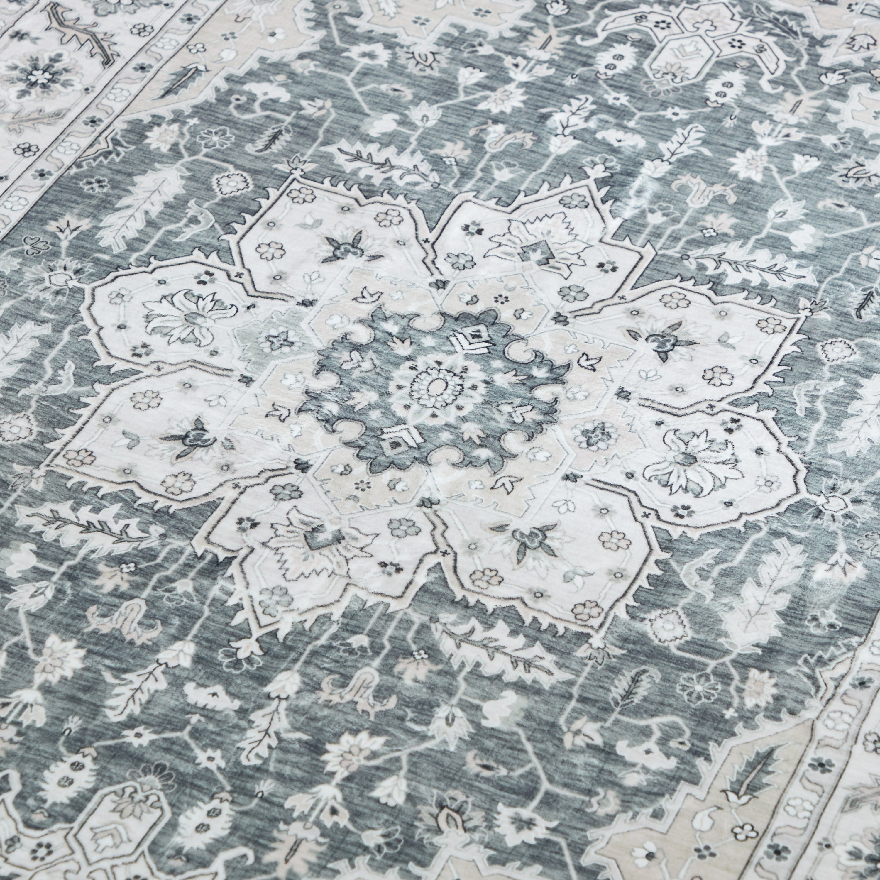 سجادة مخملية من ميراج زوران - 80x150 سم-hbxdecorandfurnishings-floorcoverings-rugs-image-3