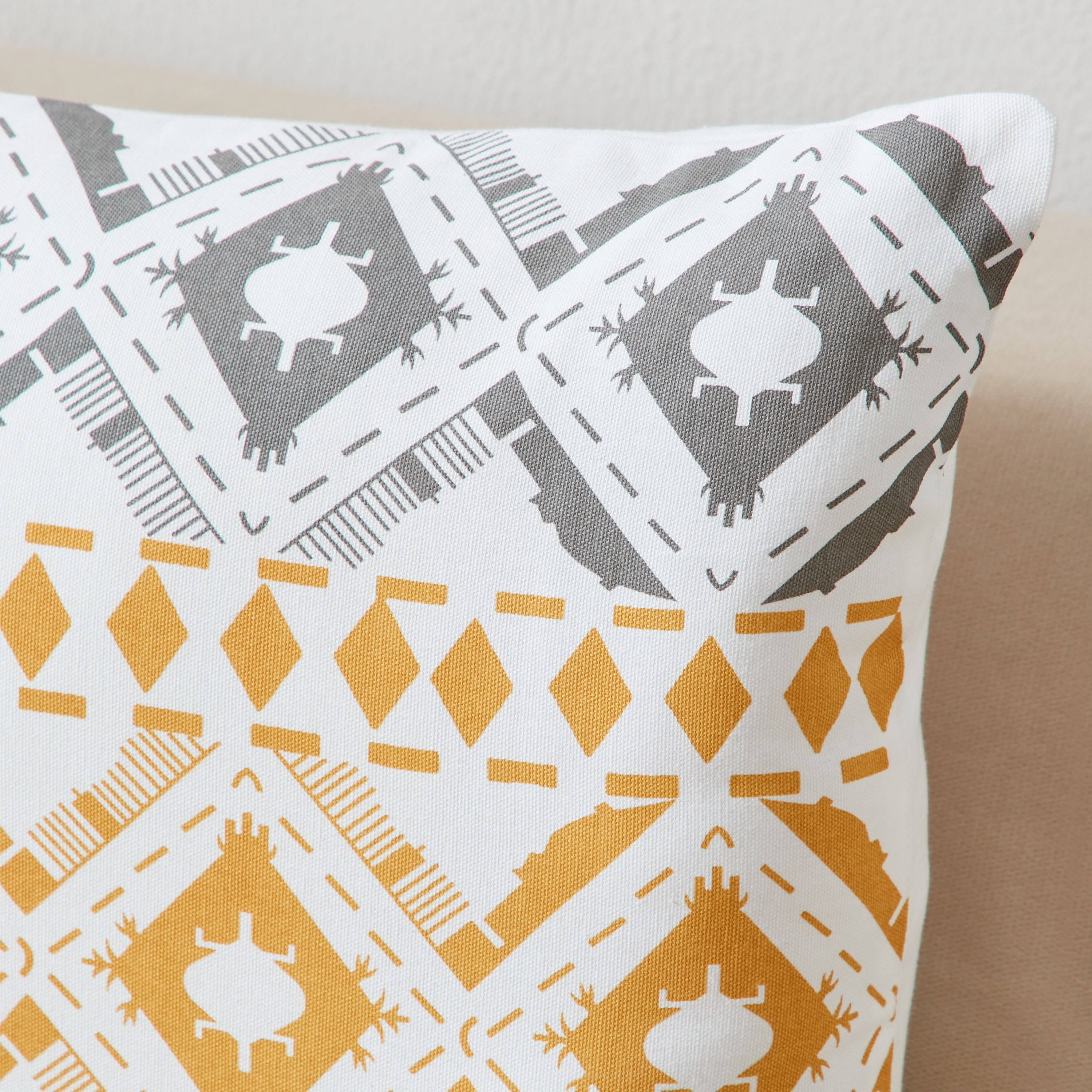 غطاء وسادة بطبعات من نوفا - 50x50 سم-hbxhomeware-cushionsandcovers-cushioncovers-image-2