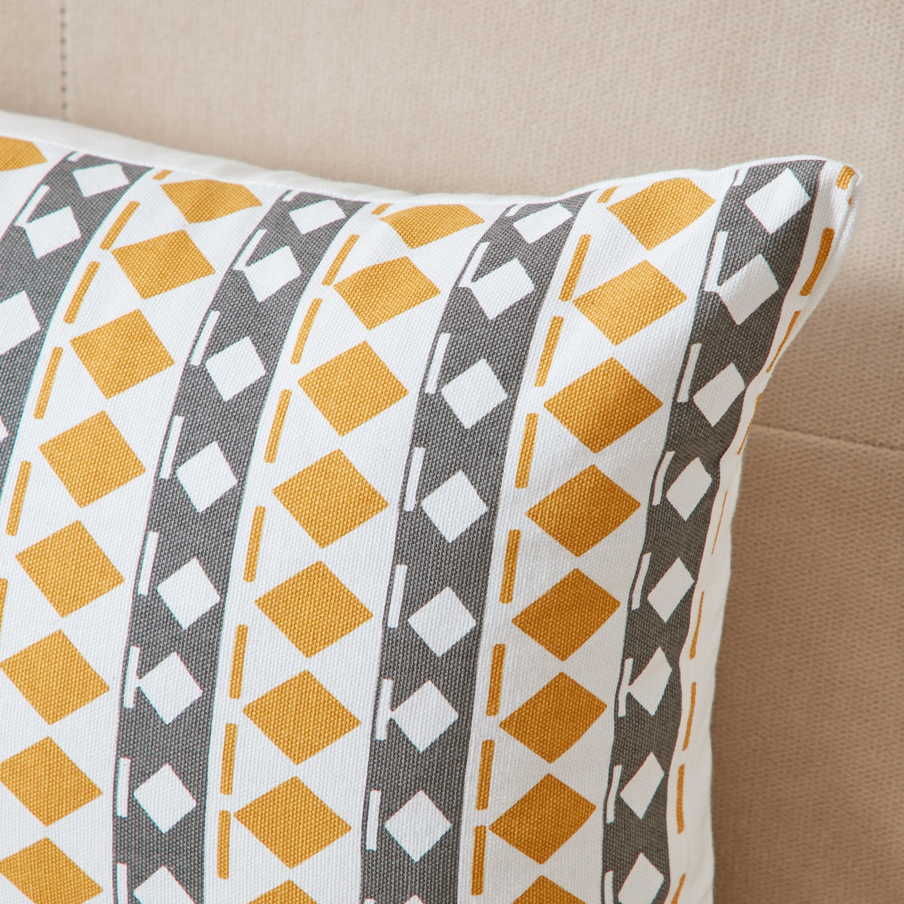 Nova Muted Kilim Printed Cushion Cover - 30x50 cm-hbxhomeware-cushionsandcovers-cushioncovers-image-2