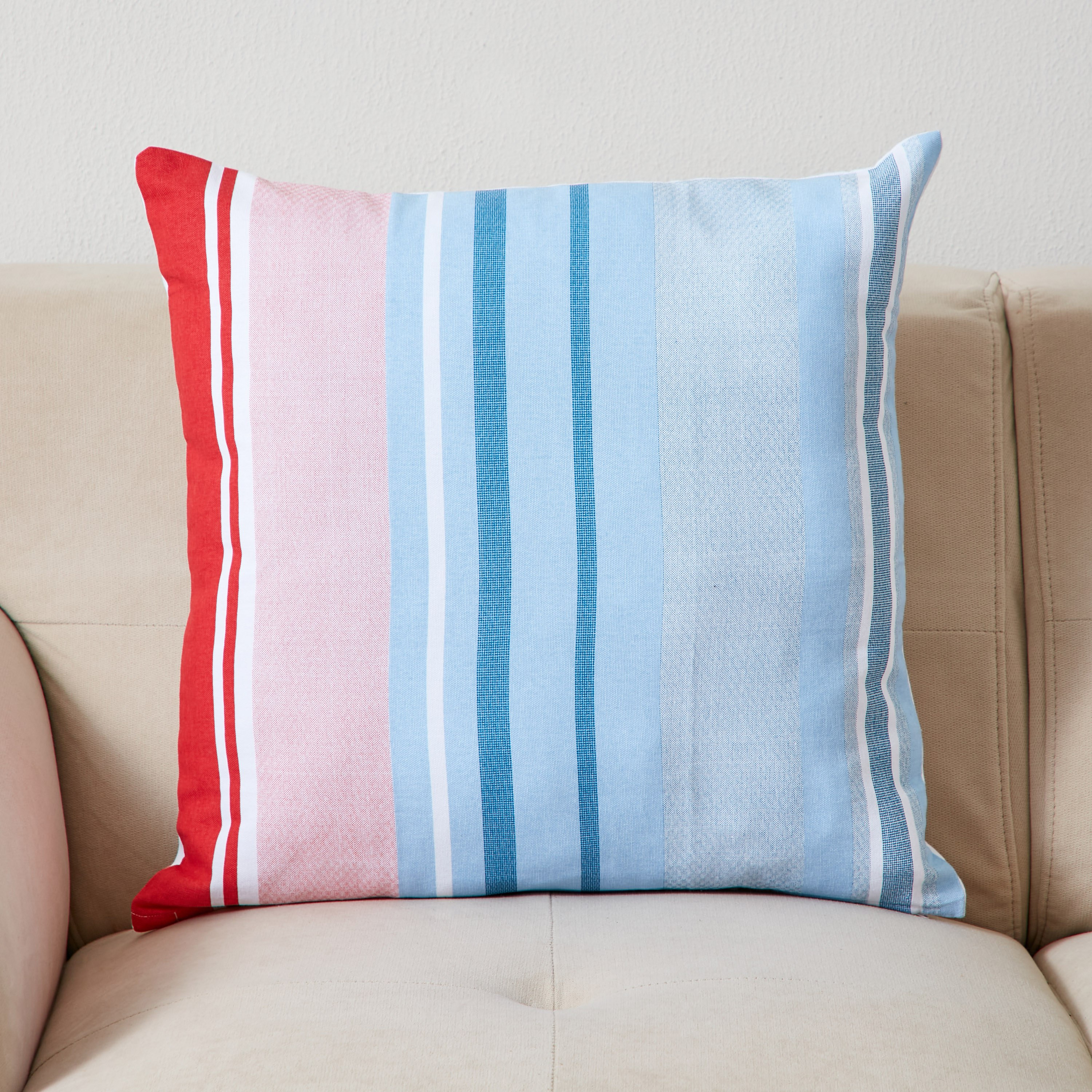 غطاء وسادة بطبعات مخططة من نوفا -  50x50 سم-hbxhomeware-cushionsandcovers-cushioncovers-image-1