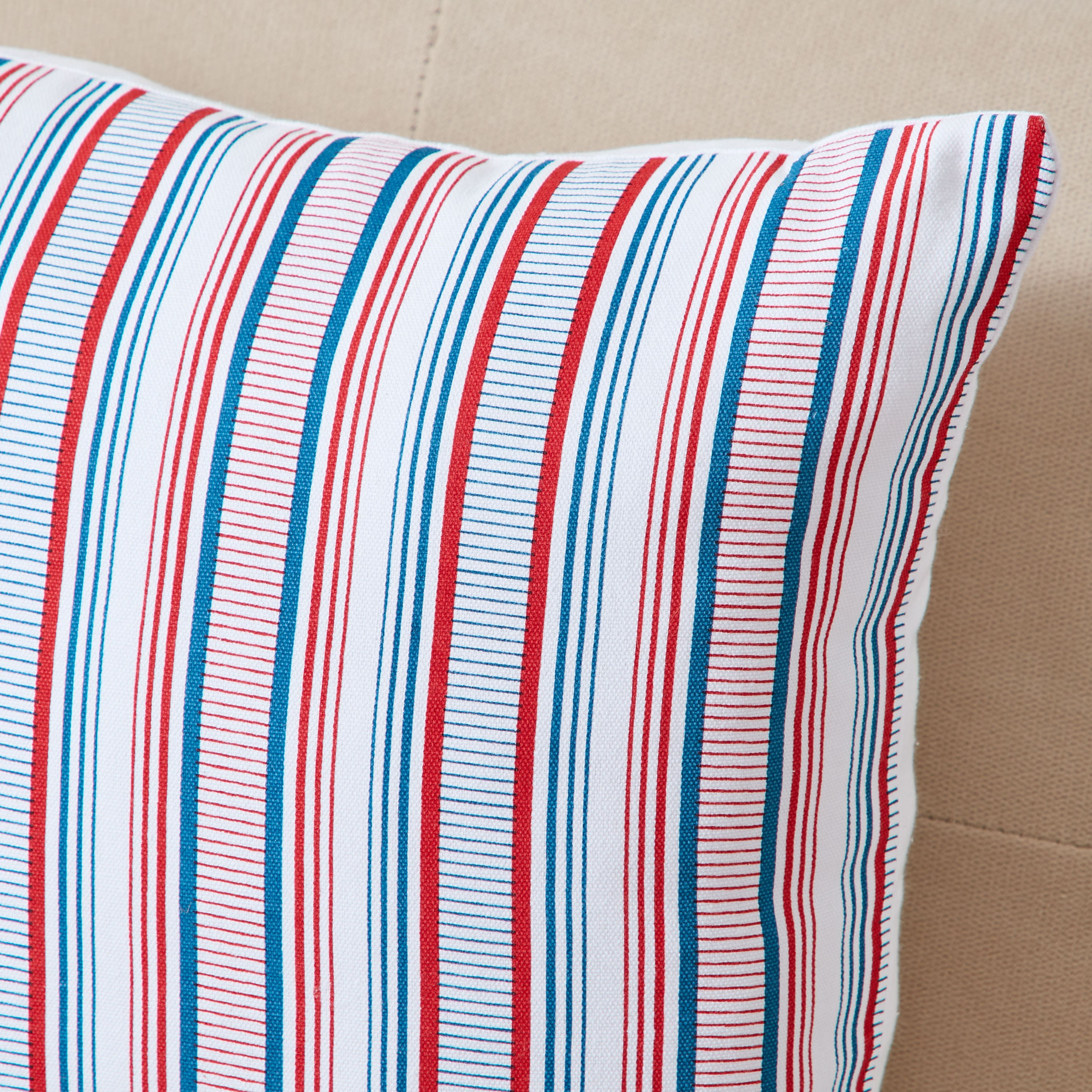 غطاء وسادة مخطط بطبعات من نوفا - 40x40 سم-hbxhomeware-cushionsandcovers-cushioncovers-image-2