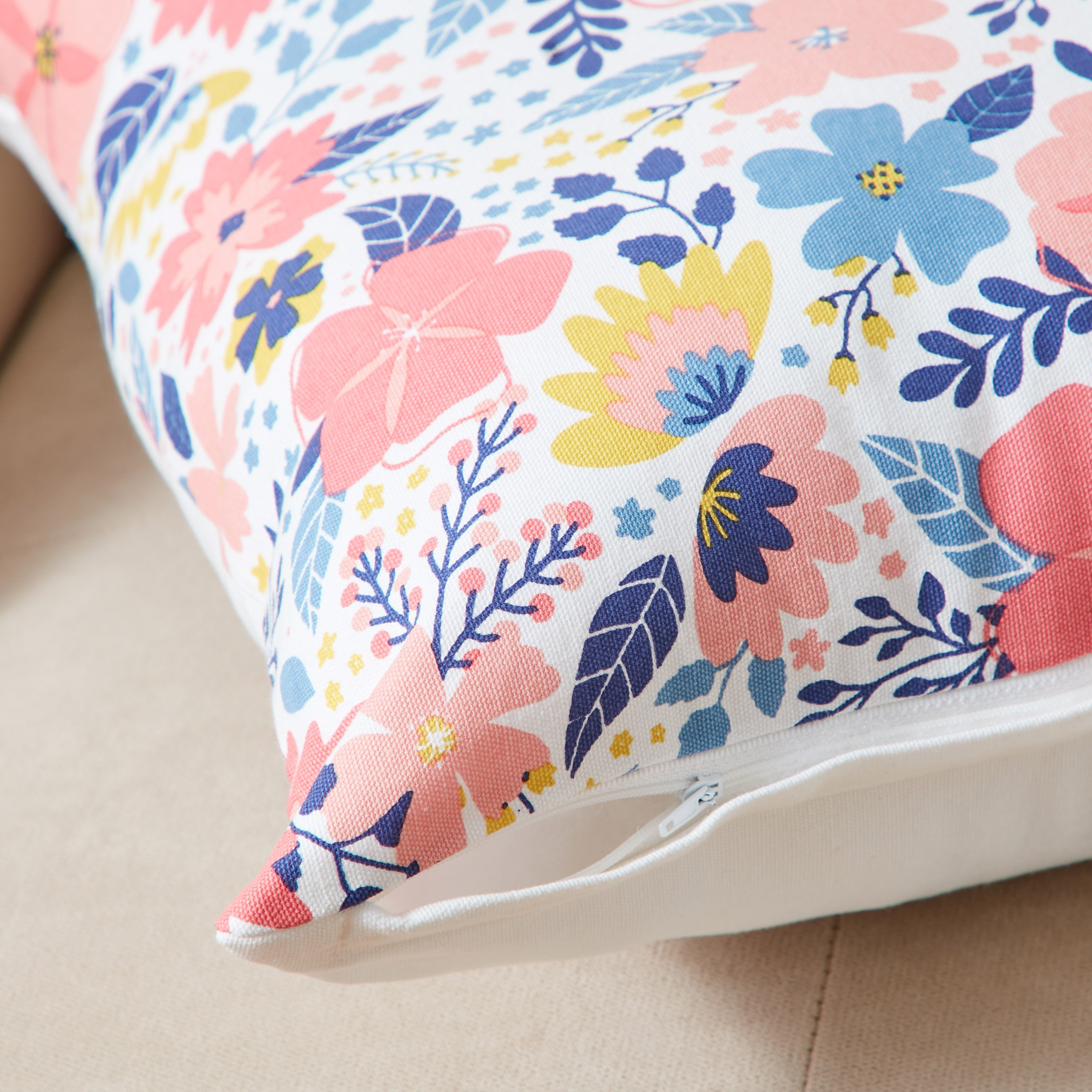 غطاء وسادة بطبعات زهرية من نوفا - 50x50 سم-hbxhomeware-cushionsandcovers-cushioncovers-image-3