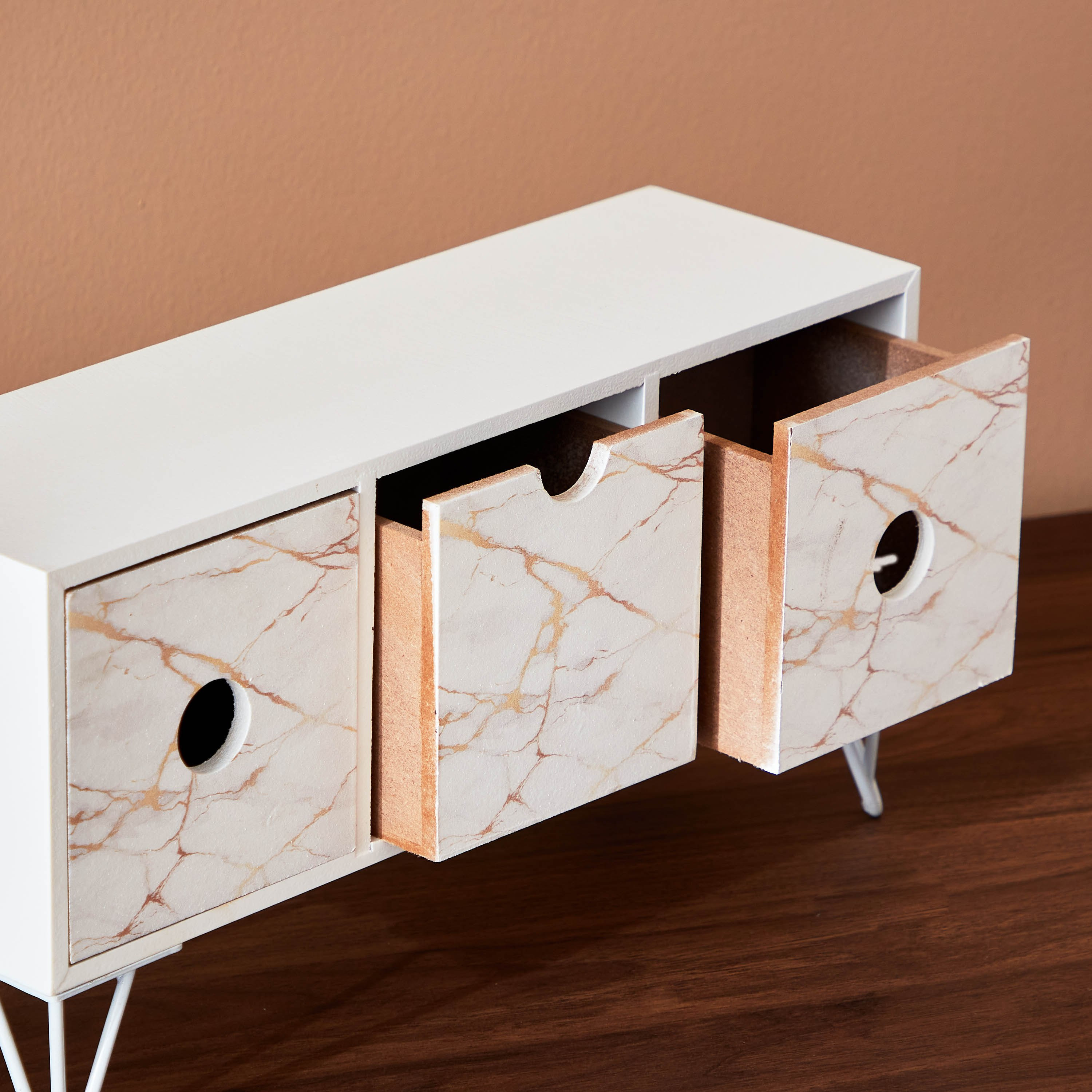 خزانة خشبية 3 أدراج من رين - 32.5x10x16.5 سم-hbxdecorandfurnishings-homeaccessories-novelties-image-3