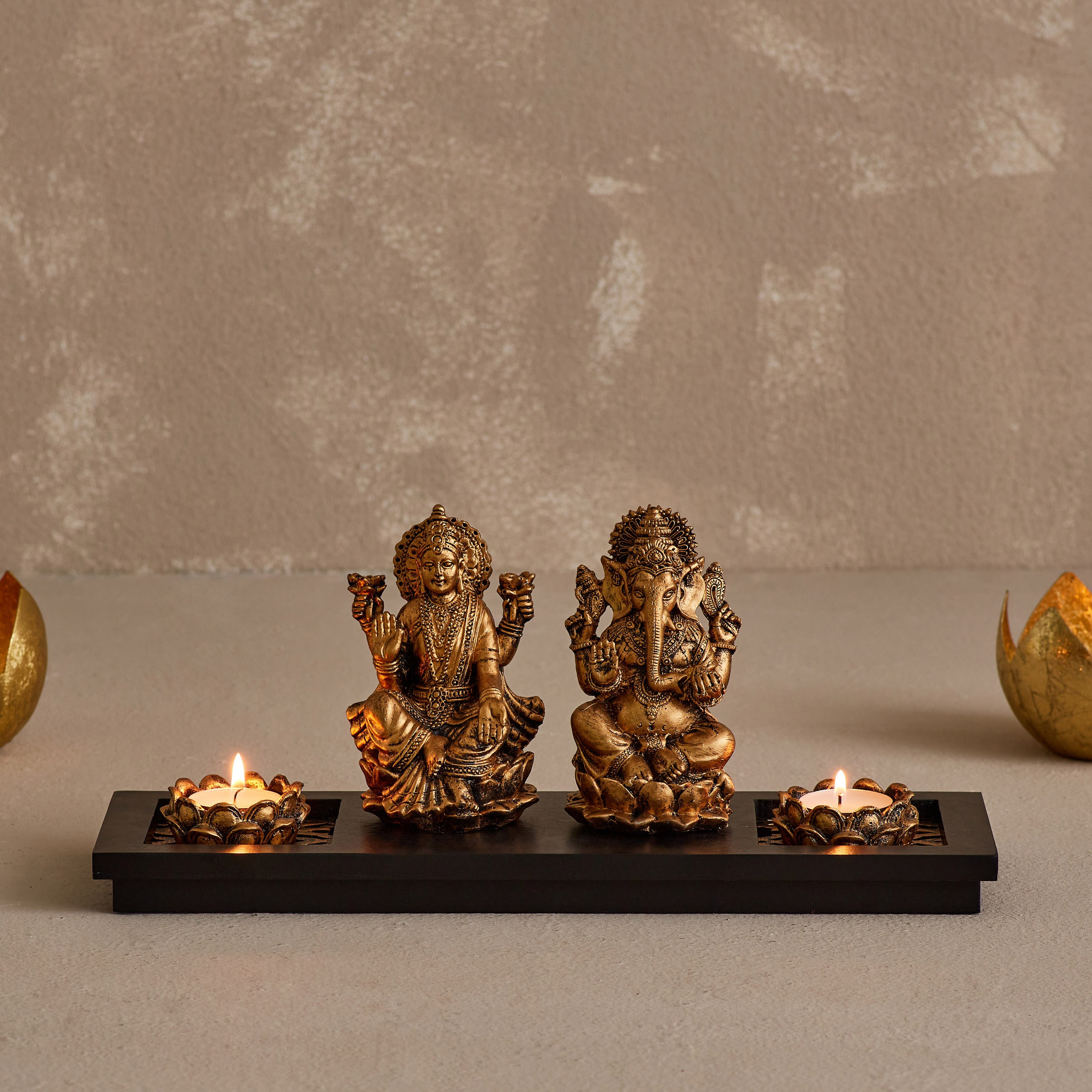 حامل شموع صغيرة وصينية وتمثال جانيشا من زوها-hbxhomeware-homedecor-figurinesandornaments-image-1