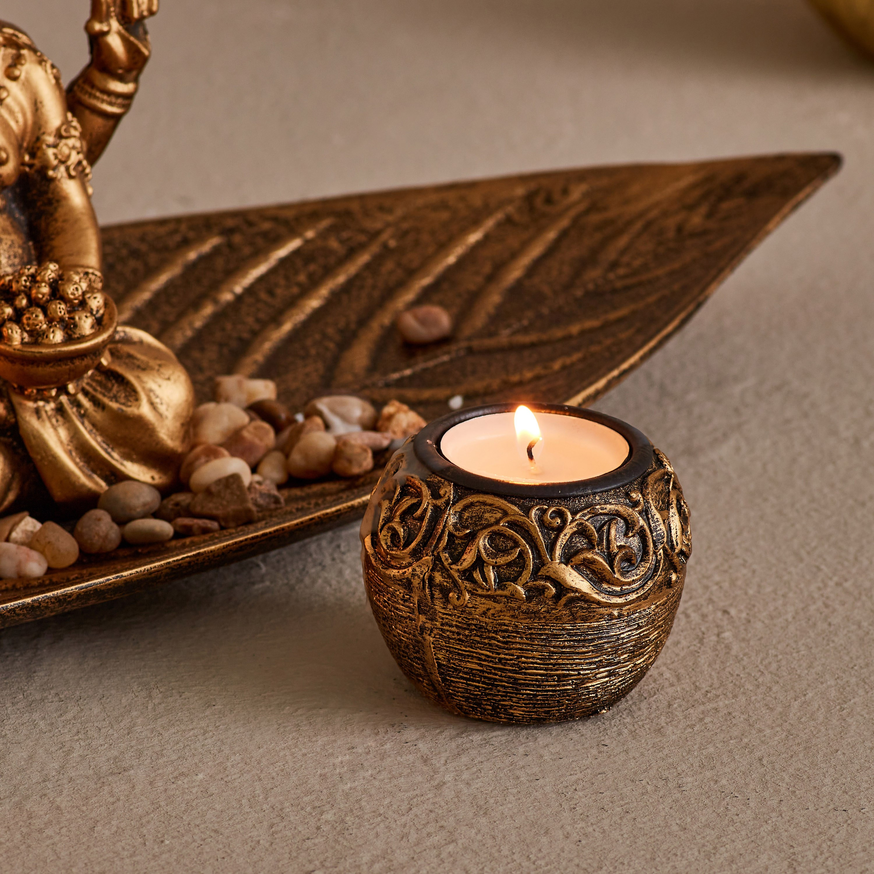 حامل شموع صغيرة وصينية بتصميم ورقة شجر من زوها-hbxhomeware-homedecor-figurinesandornaments-image-5