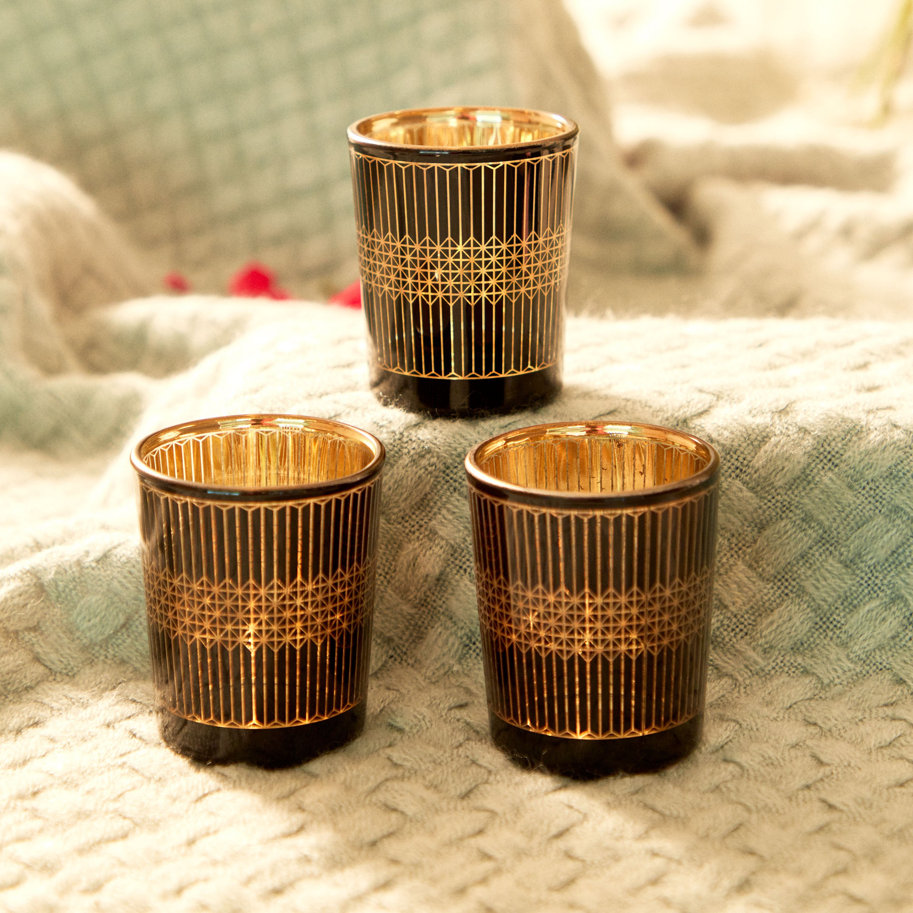Zoha 3-Piece Tealight Candleholder Set - 6x6x7 cm-hbxlivingroom-decorandaccessories-candleholders-image-2