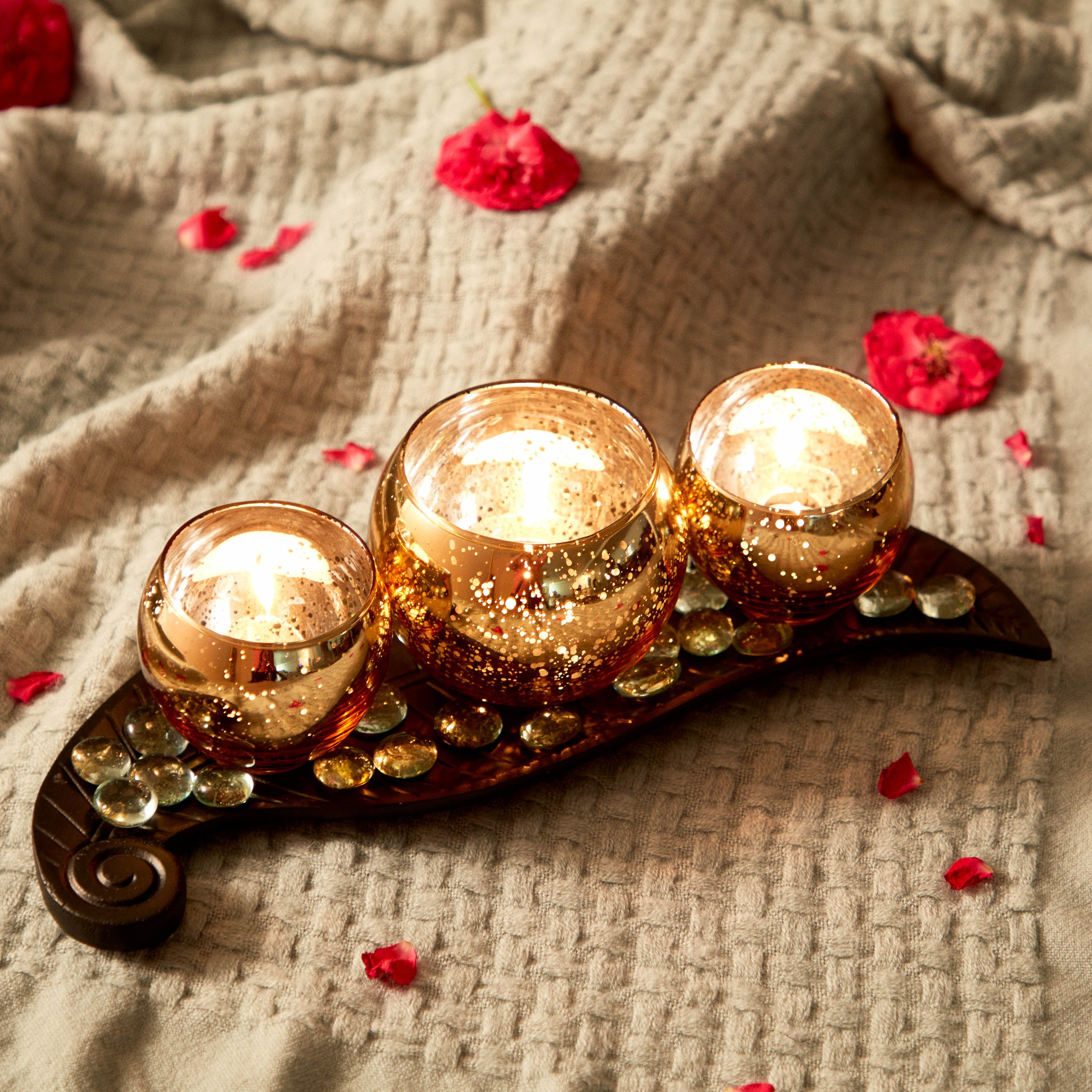 طقم إهداء صينية شكل ورقة شجر وحامل شموع صغيرة 3 قطع من زوها-hbxlivingroom-decorandaccessories-candleholders-image-1