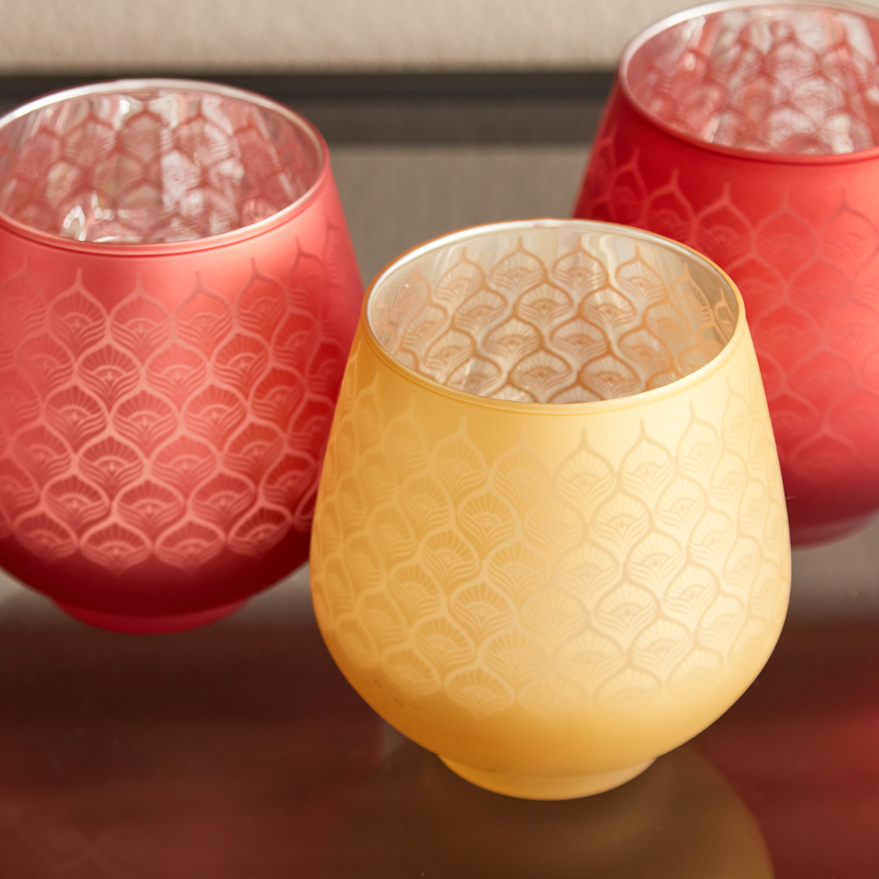 Zoha 3-Piece Glass Triangles Tealight Votive Set - 9.5x9.5x9 cm-hbxlivingroom-decorandaccessories-candleholders-image-3