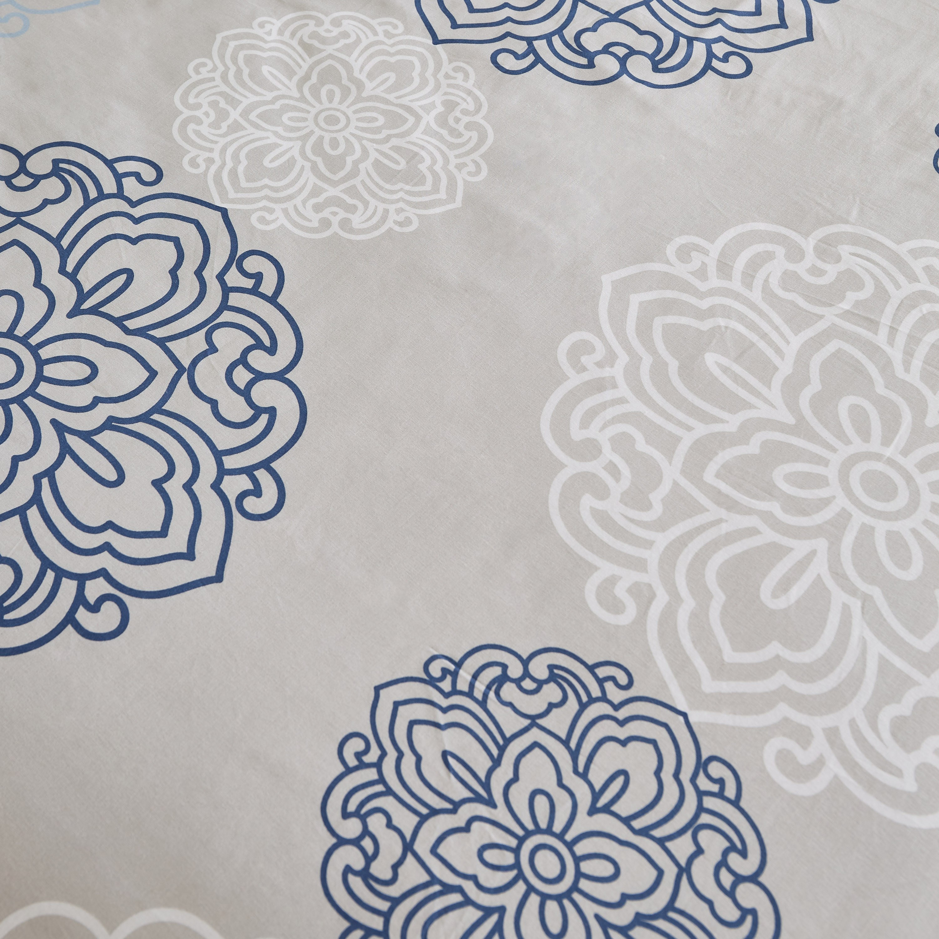 شرشف مسطّح قطن كينج بطبعات إستونيا - 260x240 سم-hbxhomeware-hbxbedroom-image-4