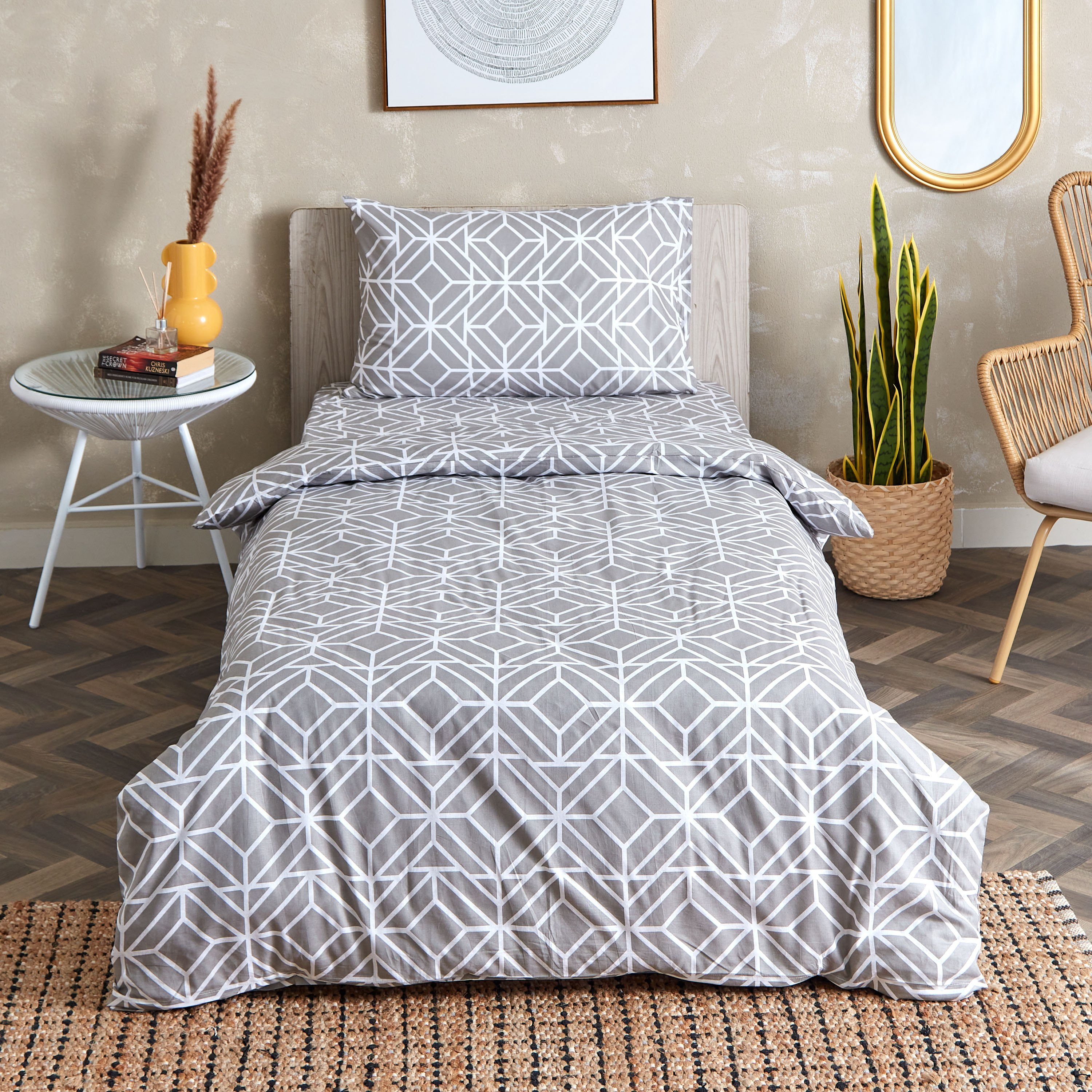 طقم غطاء لحاف مزدوج قطن 3 قطع بطبعات من إستونيا - 150x220 سم-hbxhomeware-hbxdecorandfurnishings-image-2