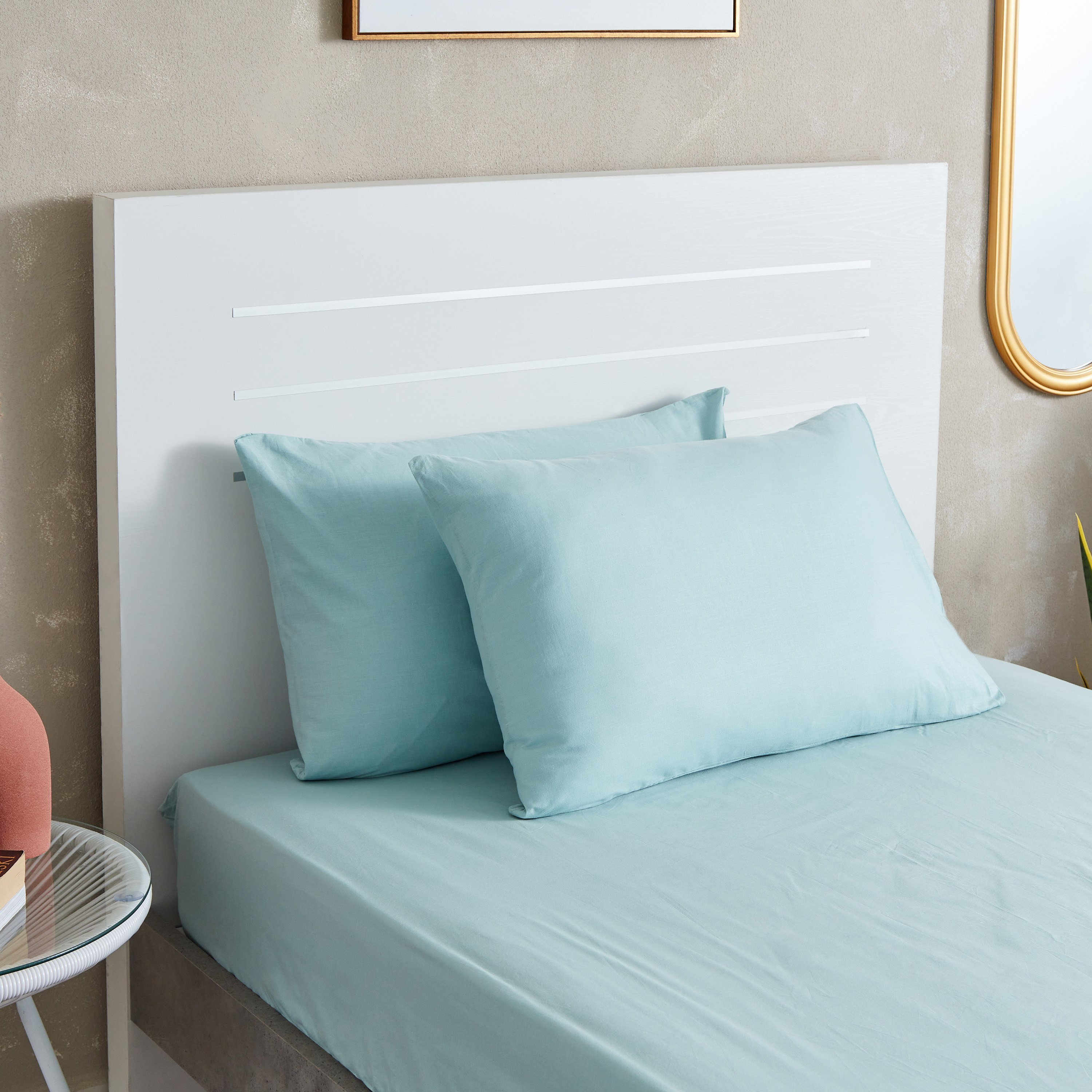 طقم غطاء وسادة قطن سادة قطعتين من ويلينجتون- 50x75 سم-hbxhomeware-hbxbedroom-image-1
