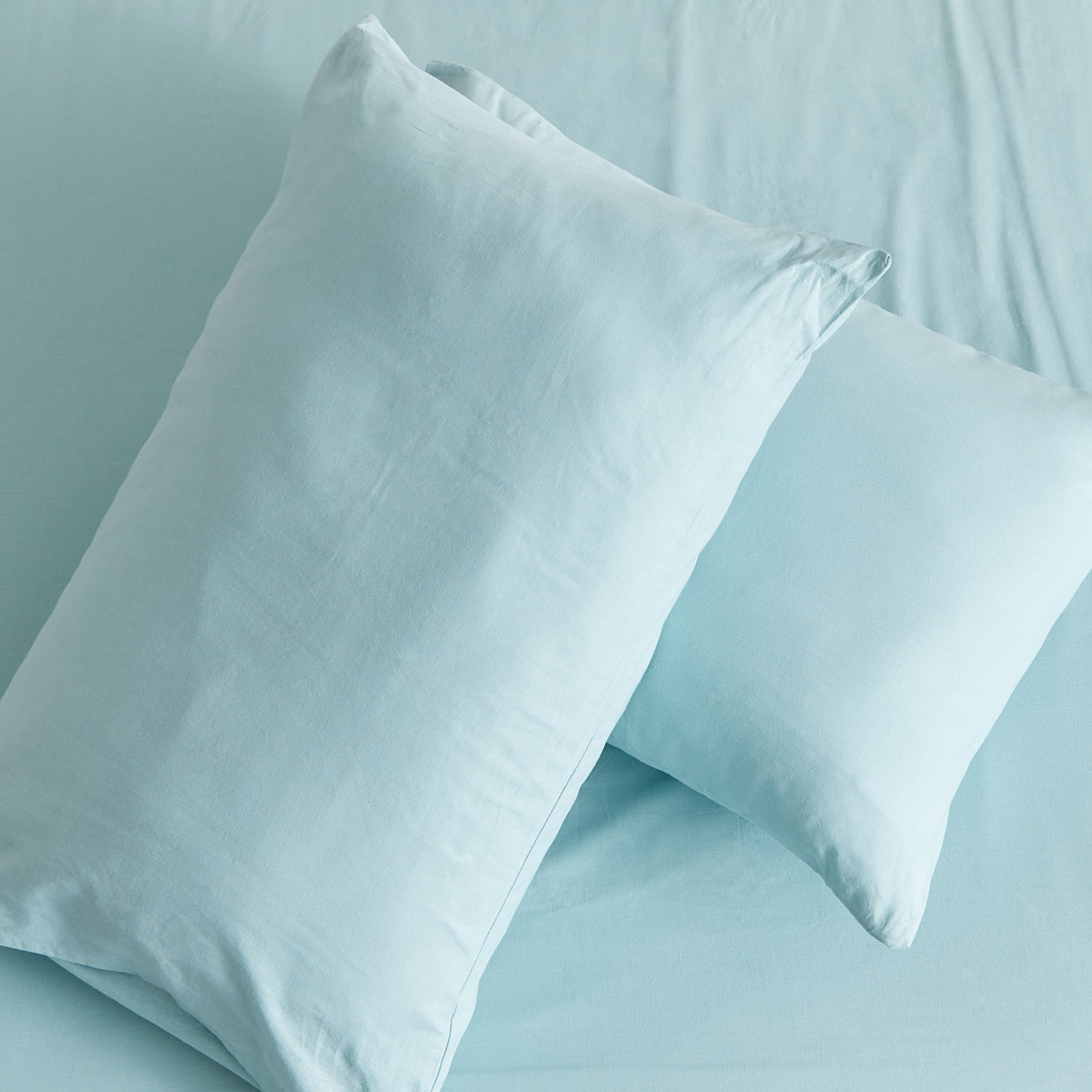 طقم غطاء وسادة قطن سادة قطعتين من ويلينجتون- 50x75 سم-hbxhomeware-hbxbedroom-image-3