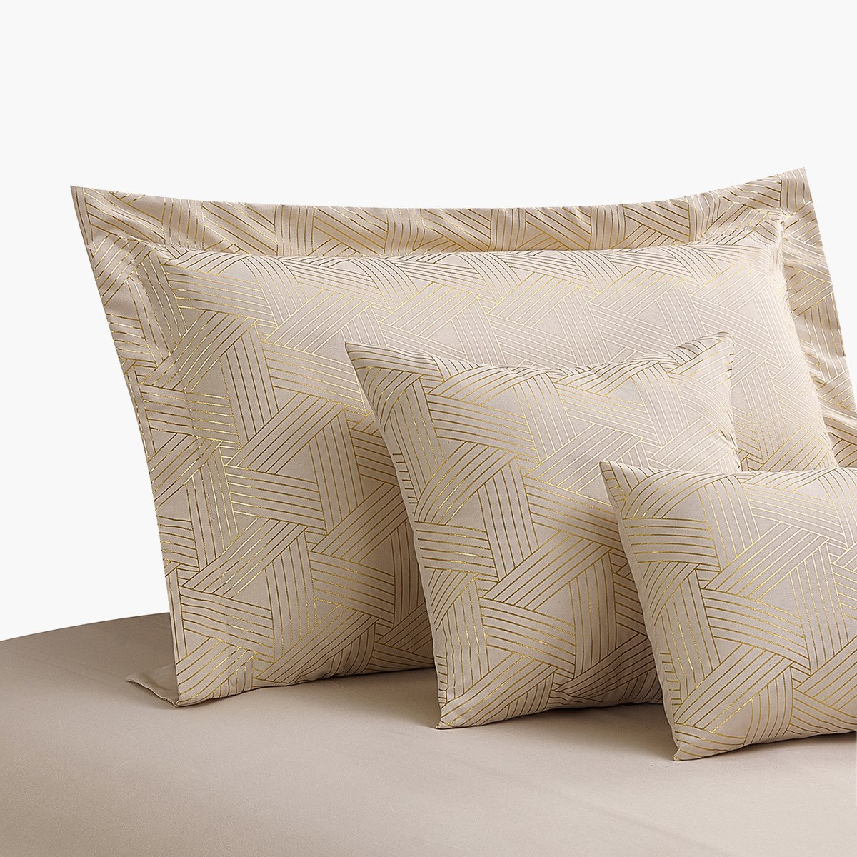 طقم لحاف كينج ألياف دقيقة بطبعات 3 قطع من ألينكا - 220x240 سم-hbxhomeware-hbxdecorandfurnishings-image-2