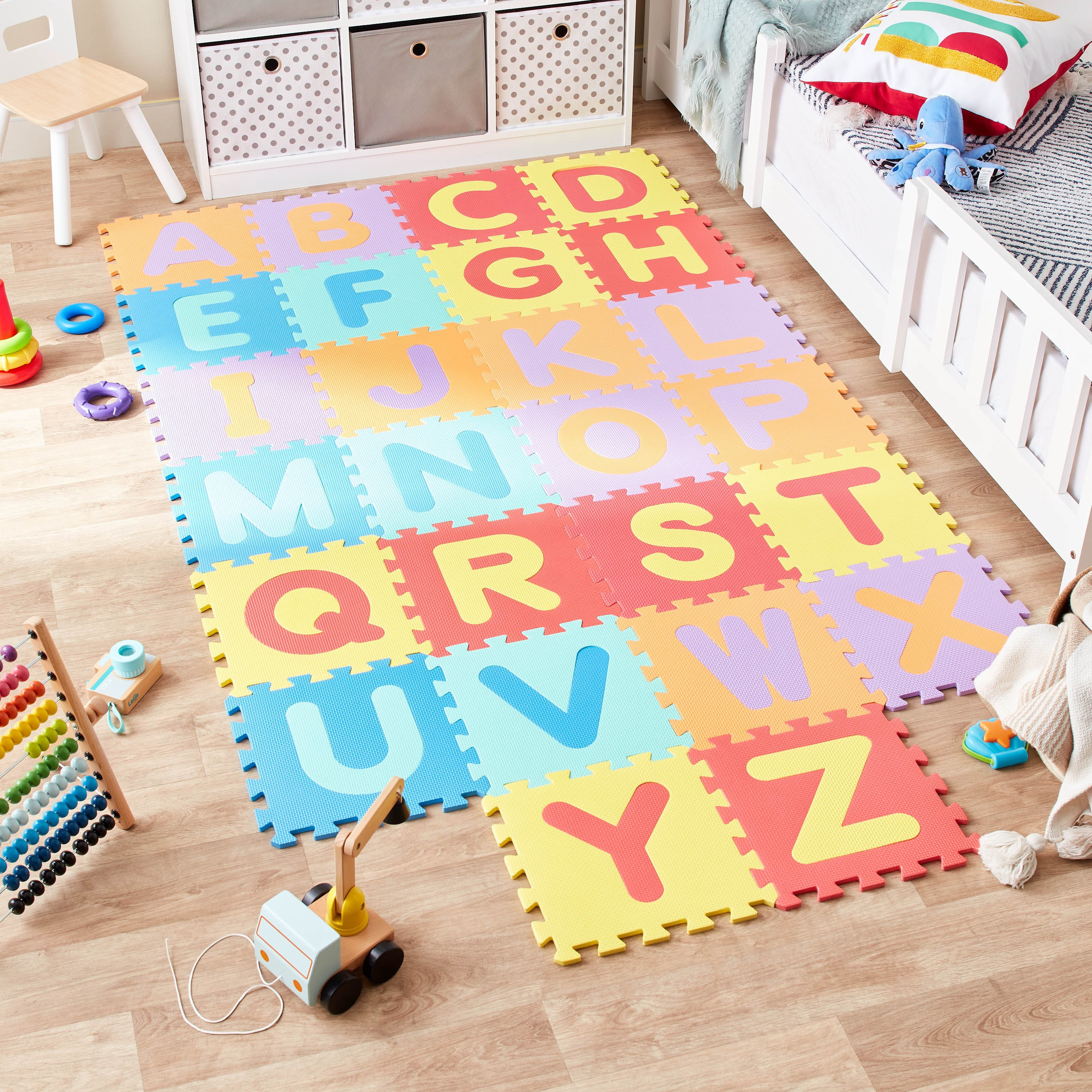 حصيرة إسفنجية 26 قطعة بتفريغات الحروف الأبجدية من ميستيفاي - 31.5 × 31.5 × 1 سم-hbxhomeware-hbxkidsandyouth-image-1