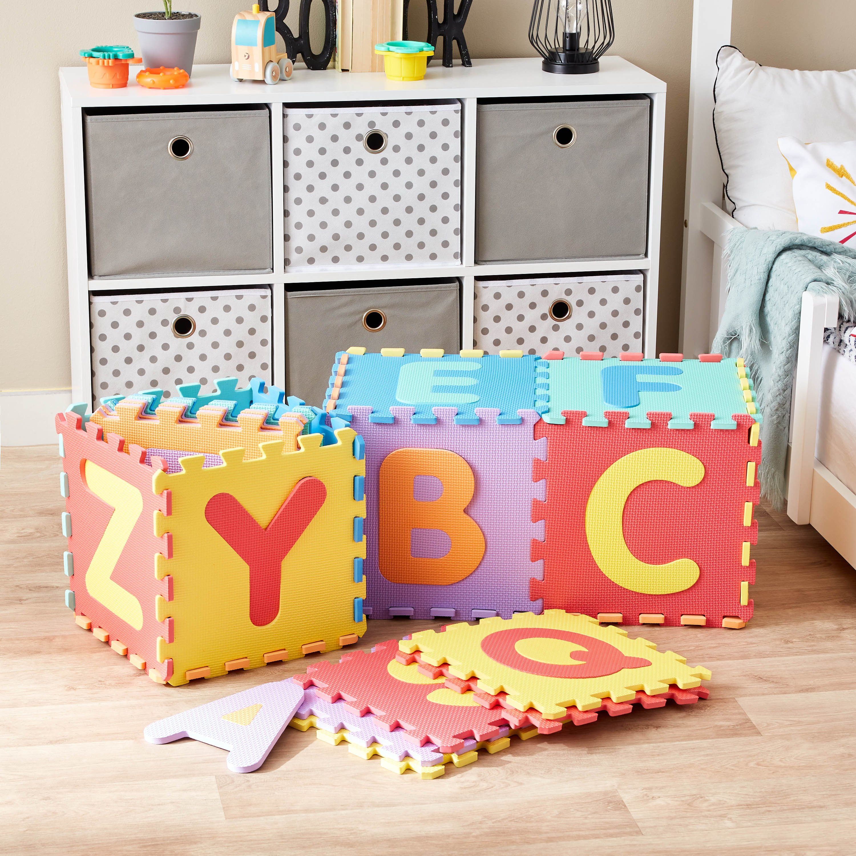 حصيرة إسفنجية 26 قطعة بتفريغات الحروف الأبجدية من ميستيفاي - 31.5 × 31.5 × 1 سم-hbxhomeware-hbxkidsandyouth-image-4