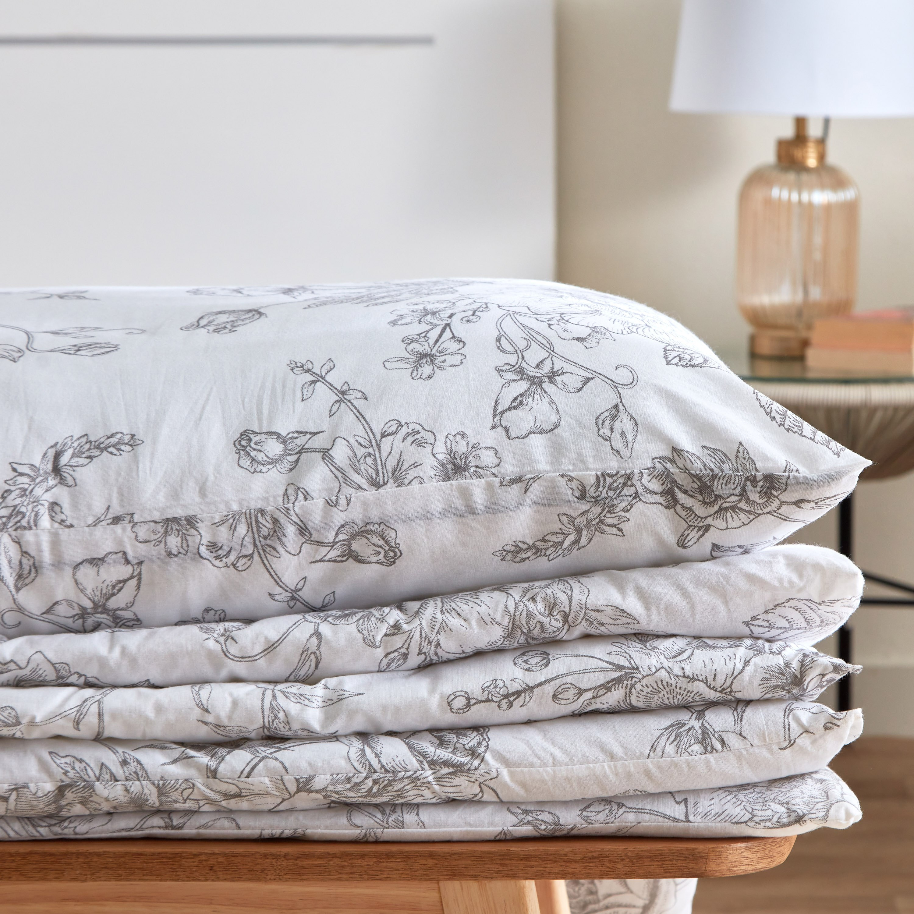 Lisbon Caroline 2-Piece Twin Cotton Comforter Set - 150x220 cm-hbxhomeware-hbxdecorandfurnishings-image-9