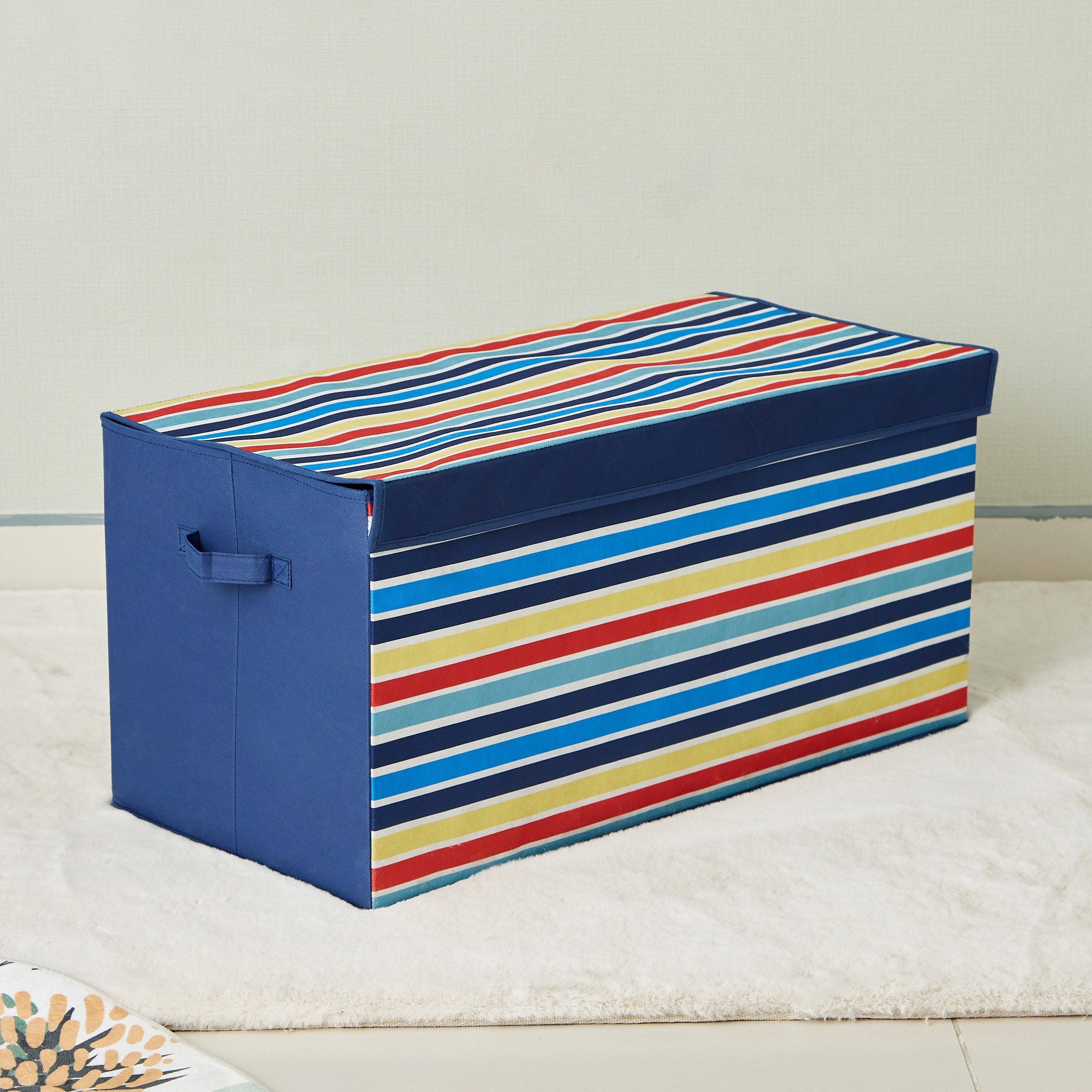 صندوق تخزين كوزميكس سترايبس من ترايفل - 75x37x37 سم-hbxhomeware-hbxkidsandyouth-image-1