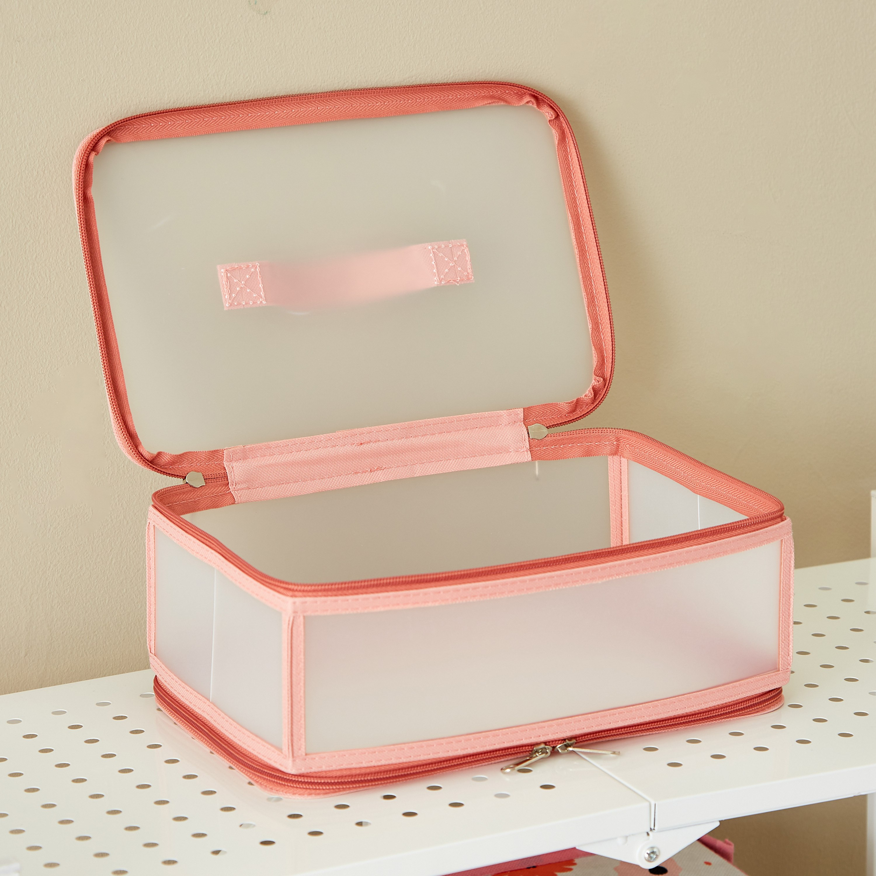 شنطة بسحاب من ترايفل - 30 × 19 × 12 سم-hbxhomeware-hbxkidsandyouth-image-3