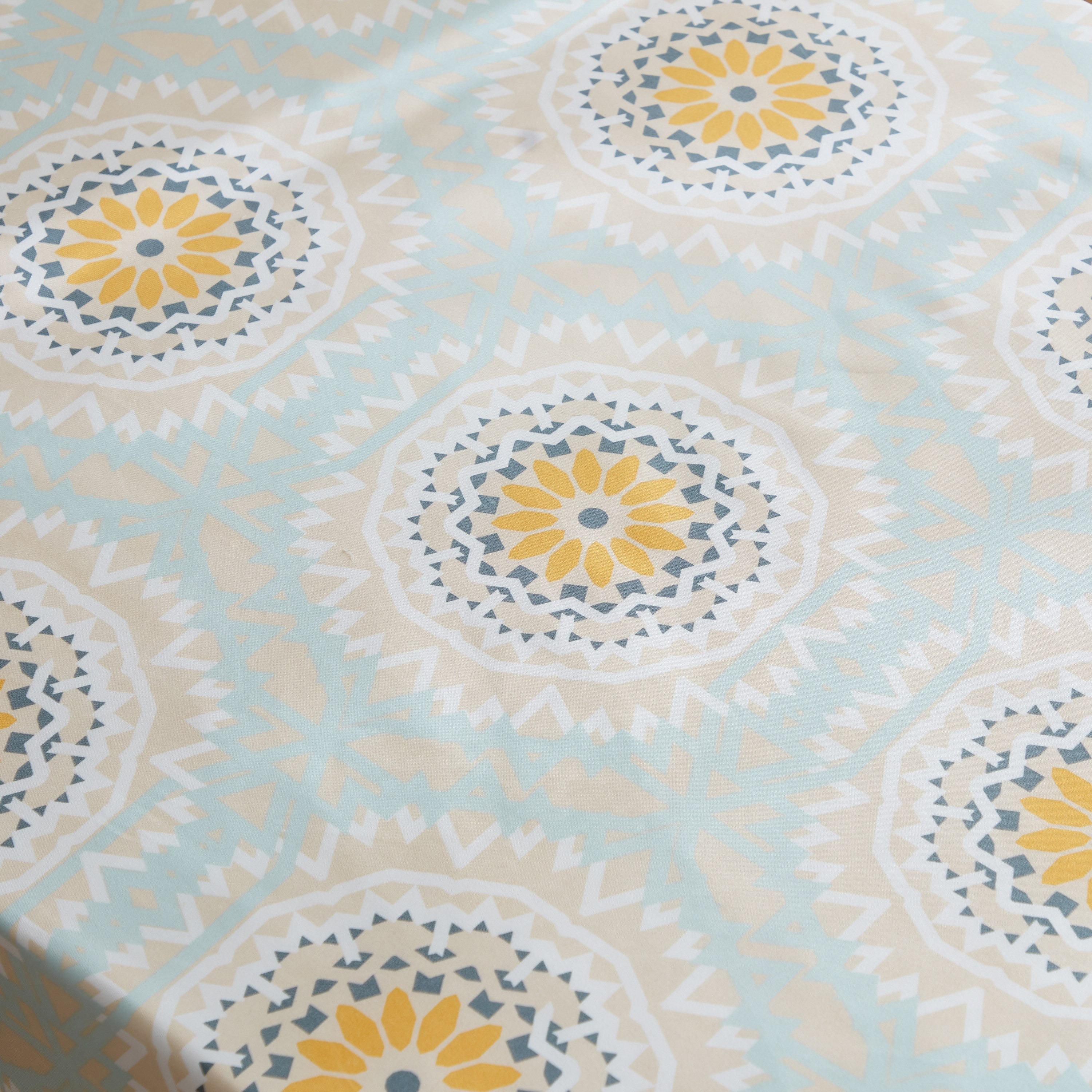 طقم شرشف مسطح فردي قطعتين من الألياف الدقيقة بطبعات من أتلانتا كيارا - 150x260 سم-hbxhomeware-hbxbedroom-image-4